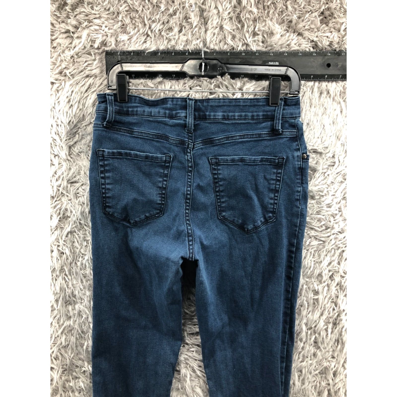 Vintage Falls Creek Jeans Skinny High Rise Womens Size 10 Medium Blue Wash 28 Inseam 5-Pocket Denim Cotton Belt Loops Zipper Button Size 32" / US 10 / IT 46 - 6 Thumbnail
