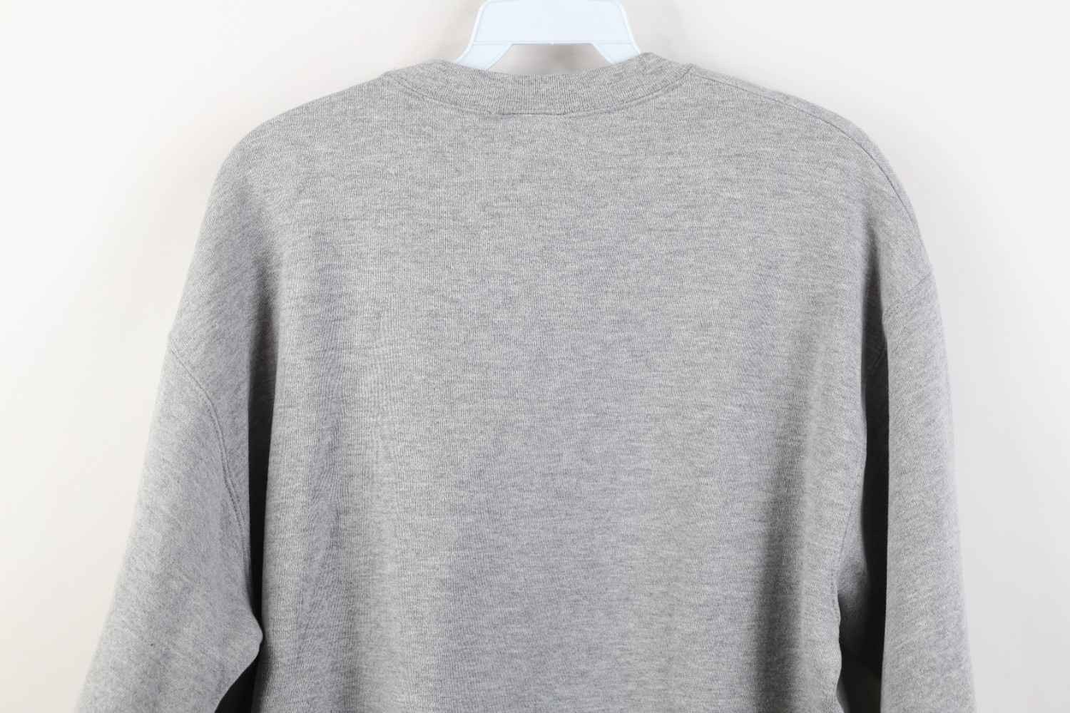 Disney Vintage 90s Disney Christmas Winnie the Pooh Sweatshirt Size M / US 6-8 / IT 42-44 - 10 Thumbnail