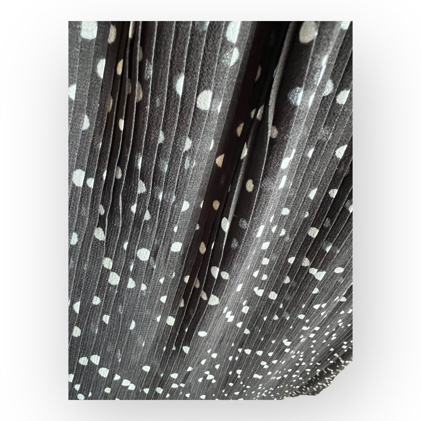 Ann Taylor Ann Taylor LOFT Women's Accordion Polka Dot Midi Skirt NWT Size 26" / US 2 / IT 38 - 6 Thumbnail