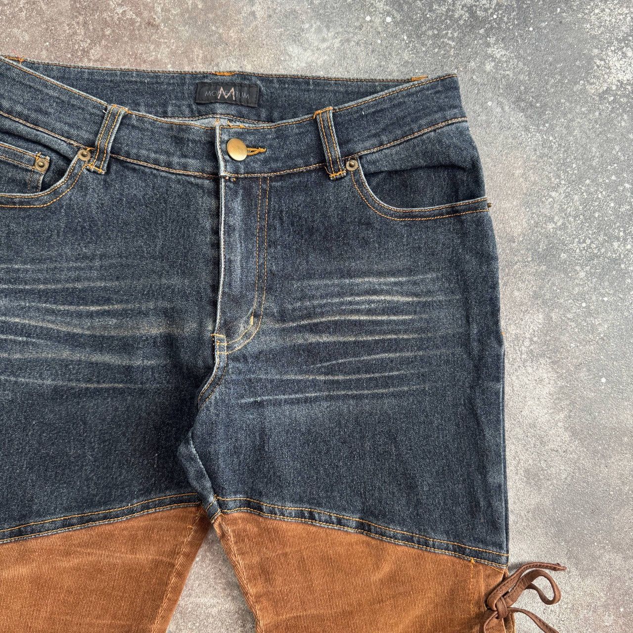 20471120 Avant Garde Vintage Low Rise Corduroy Flared Jeans Size 28" / US 6 / IT 42 - 8 Thumbnail