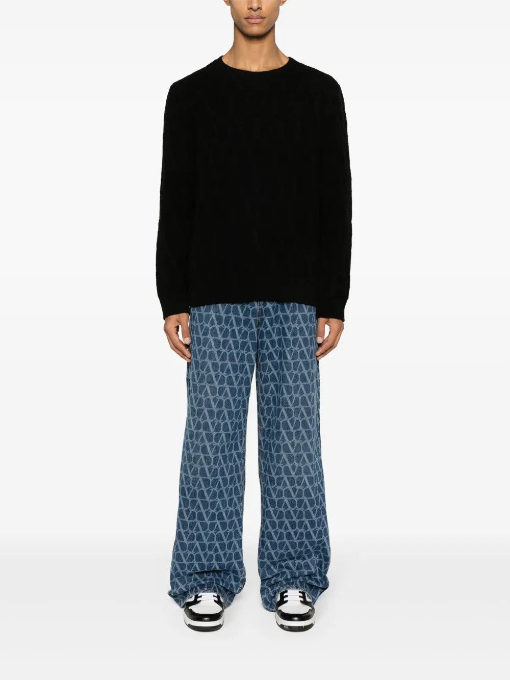 Valentino o1y0525 Crewneck Sweater in Black Size US L / EU 52-54 / 3 - 5 Thumbnail