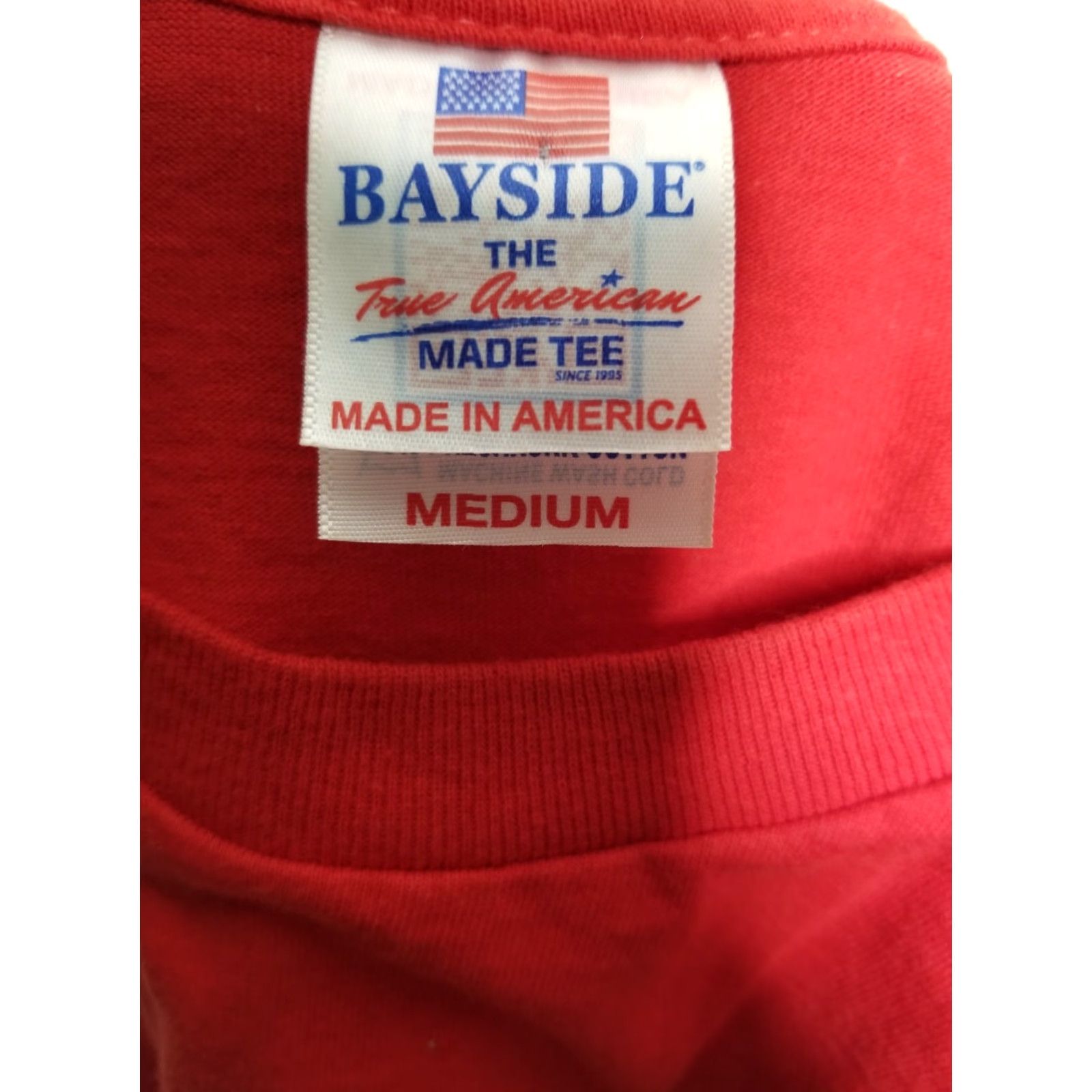 Vintage VINTAGE United States Marines Red Graphic T-shirt Bayside USA MADE Mens M Shirt Size US M / EU 48-50 / 2 - 4 Thumbnail