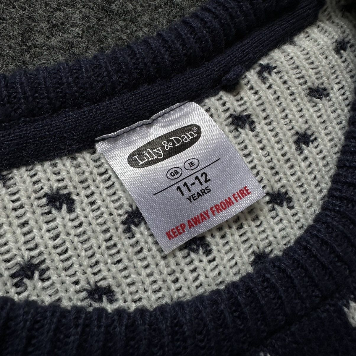 Aran Isles Knitwear VTG Kids Man Lily & Dan 11-12 Years Knit Wool Sweater Y2K Size US XXS / EU 40 - 11 Thumbnail