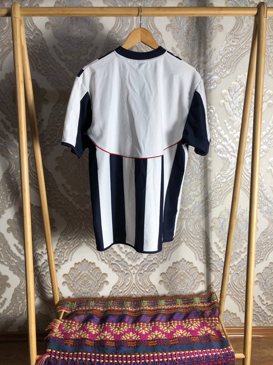 Umbro × Vintage VERY RARE UMBRO ALBION WEST BROMWICH SOCCER JERSEY RETRO Y2K Size US L / EU 52-54 / 3 - 8 Thumbnail