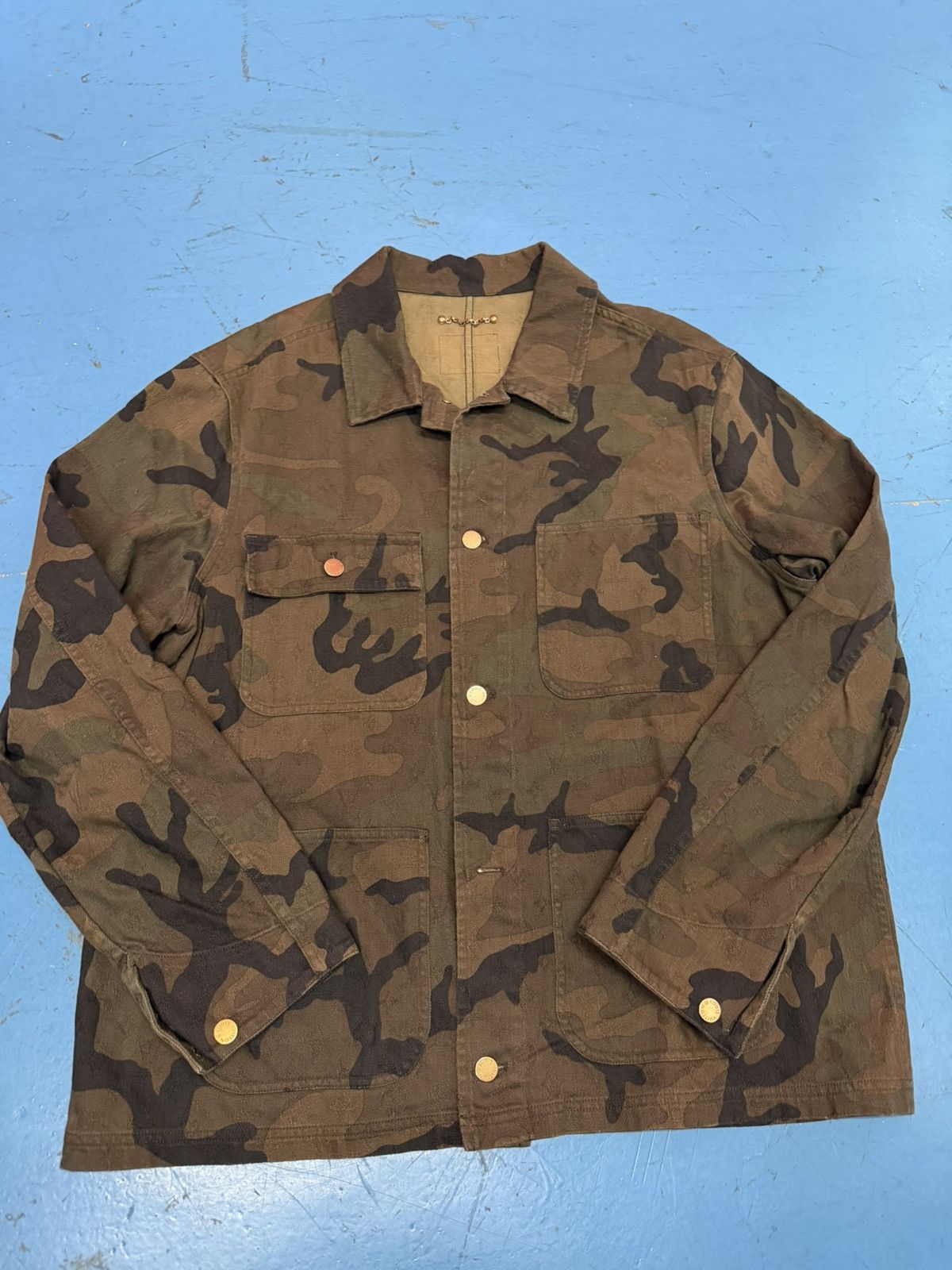 Louis Vuitton × Supreme LUIS VUITTON X SUPREME DENIM JACKET Size US L / EU 52-54 / 3 - 1 Thumbnail