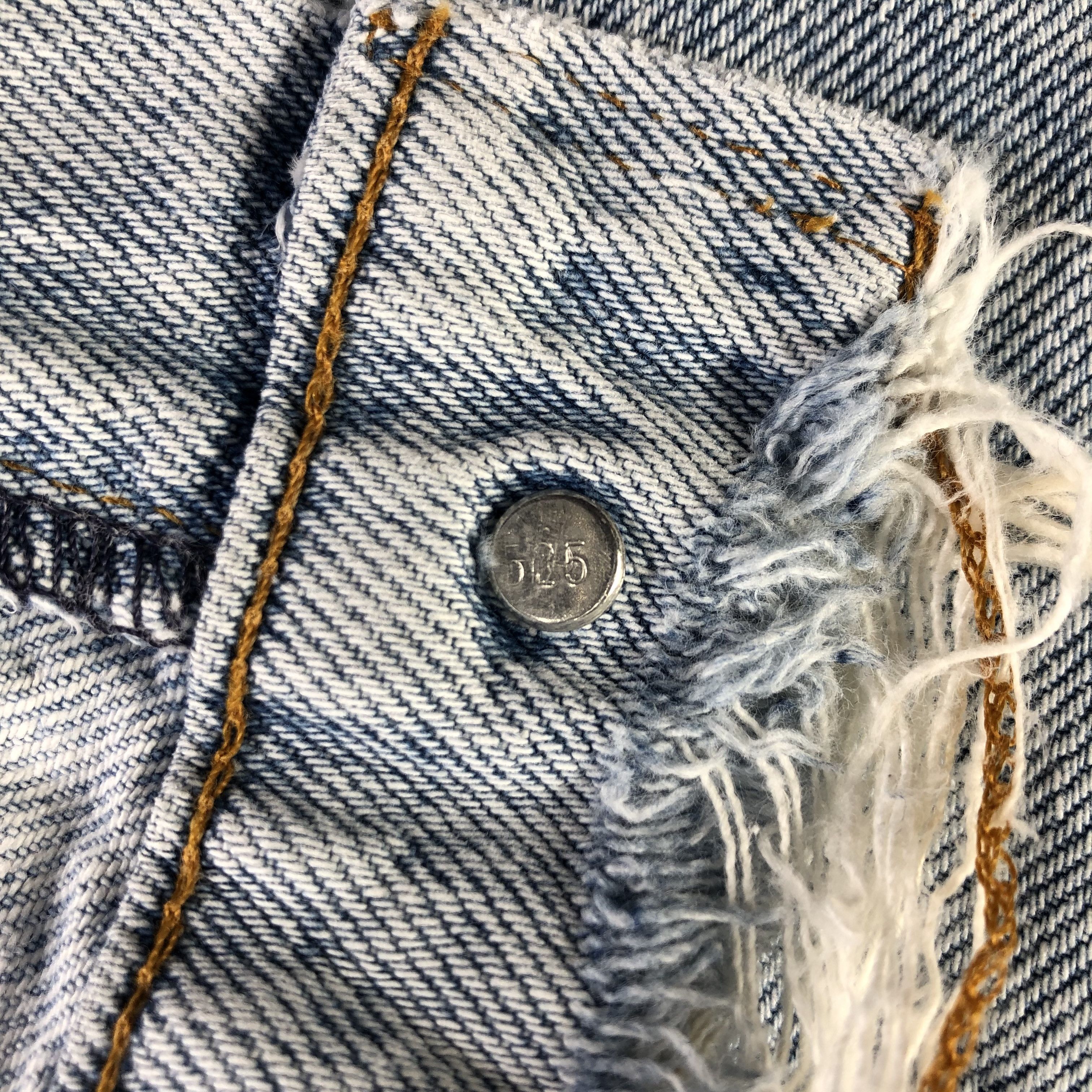 Levi's Vintage Levis 610 Jeans Light Wash Jeans KJ2040 Size US 31 - 8 Thumbnail