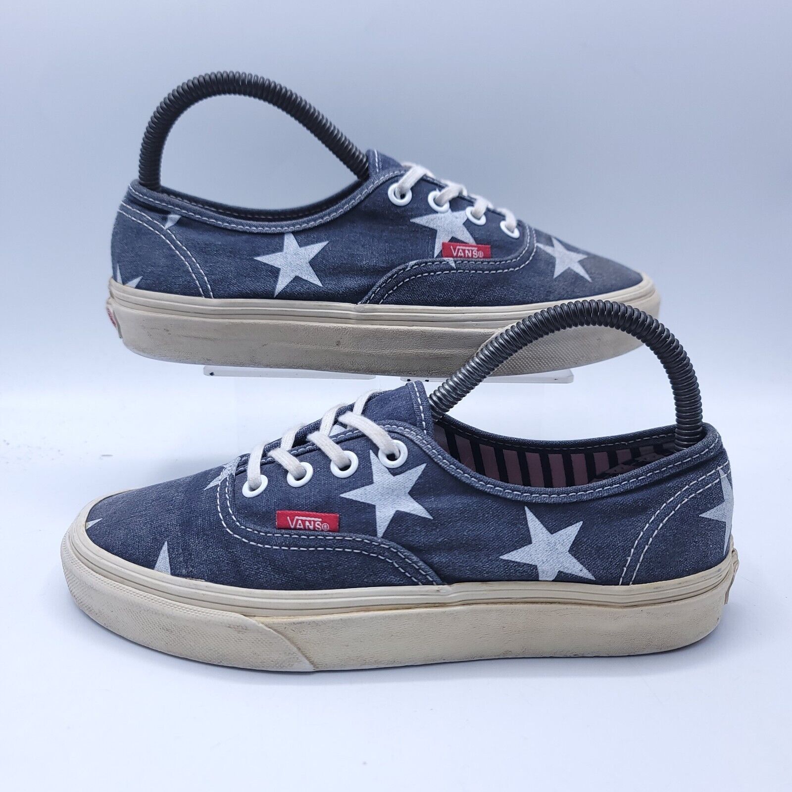 Vans Vans Off the Wall Shoe Women Size 7 Mens 5.5 TB9C Blue White Size US 7 / IT 37 - 5 Thumbnail