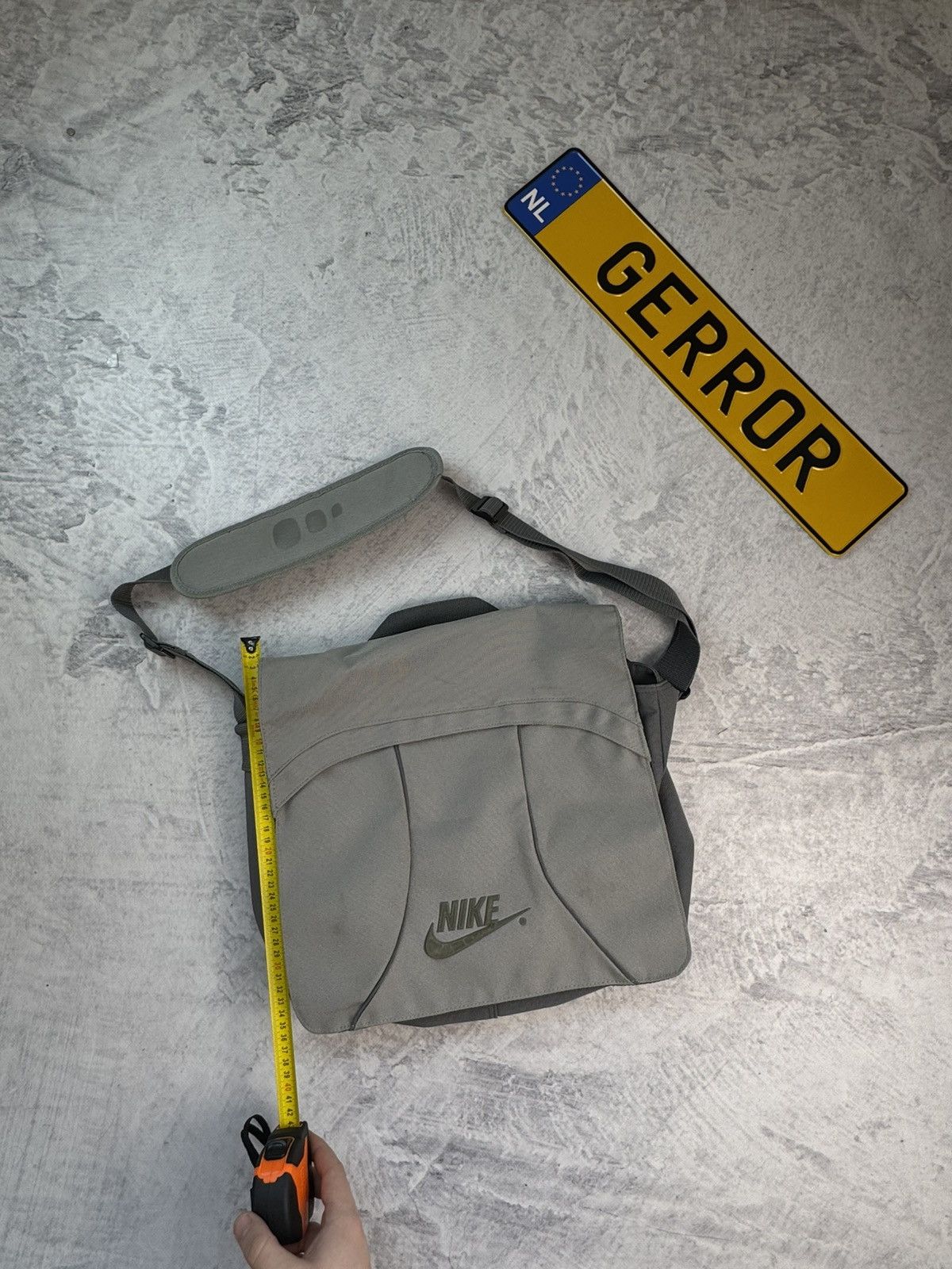 Nike × Vintage NIKE VINTAGE CENTER LOGO BASIC SLINGBAG BAG Size ONE SIZE - 2 Thumbnail