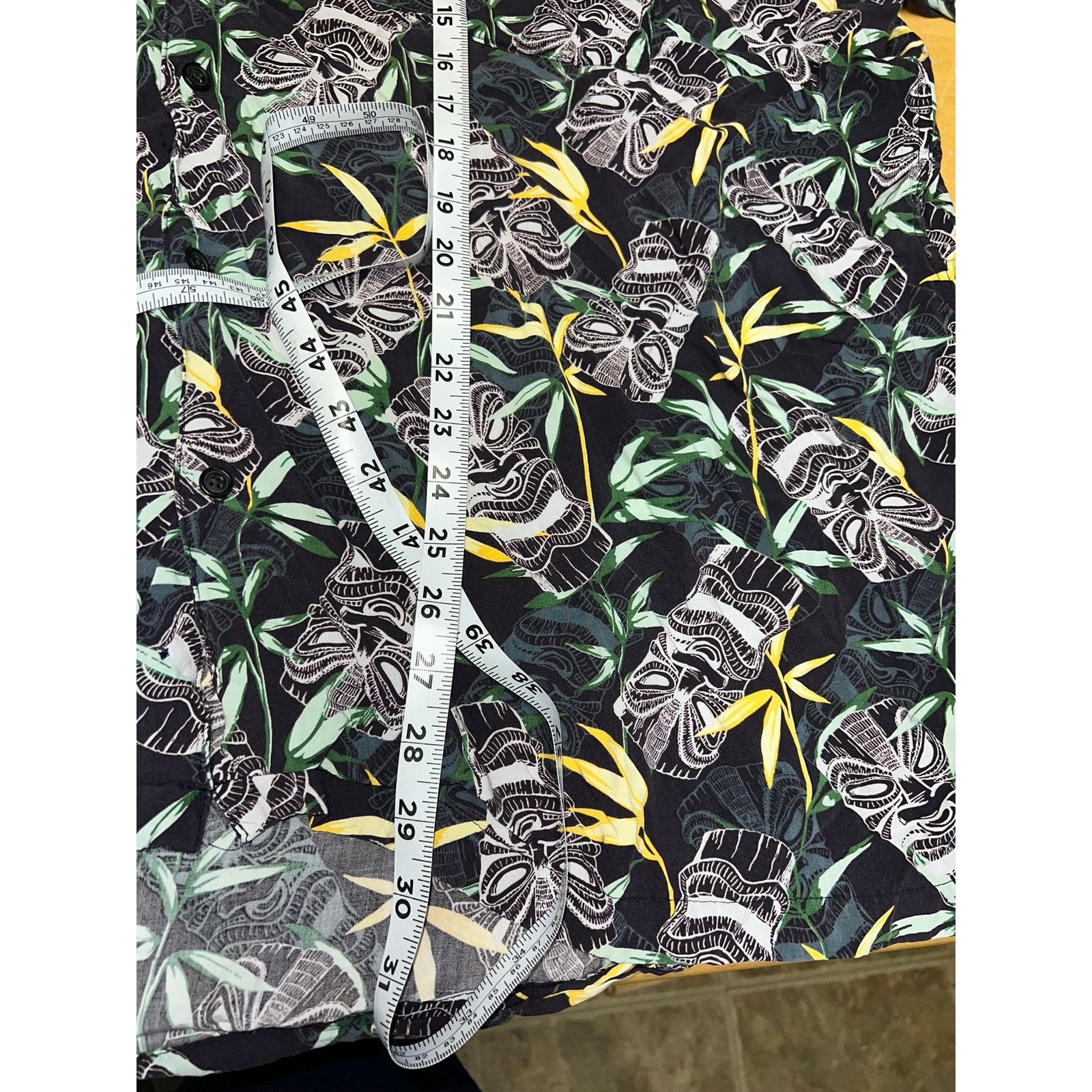 Croft & Barrow Tiki Head Shirt Button Up Easter Island Hawaiian Shirt 3XL Size US XXL / EU 58 / 5 - 9 Thumbnail