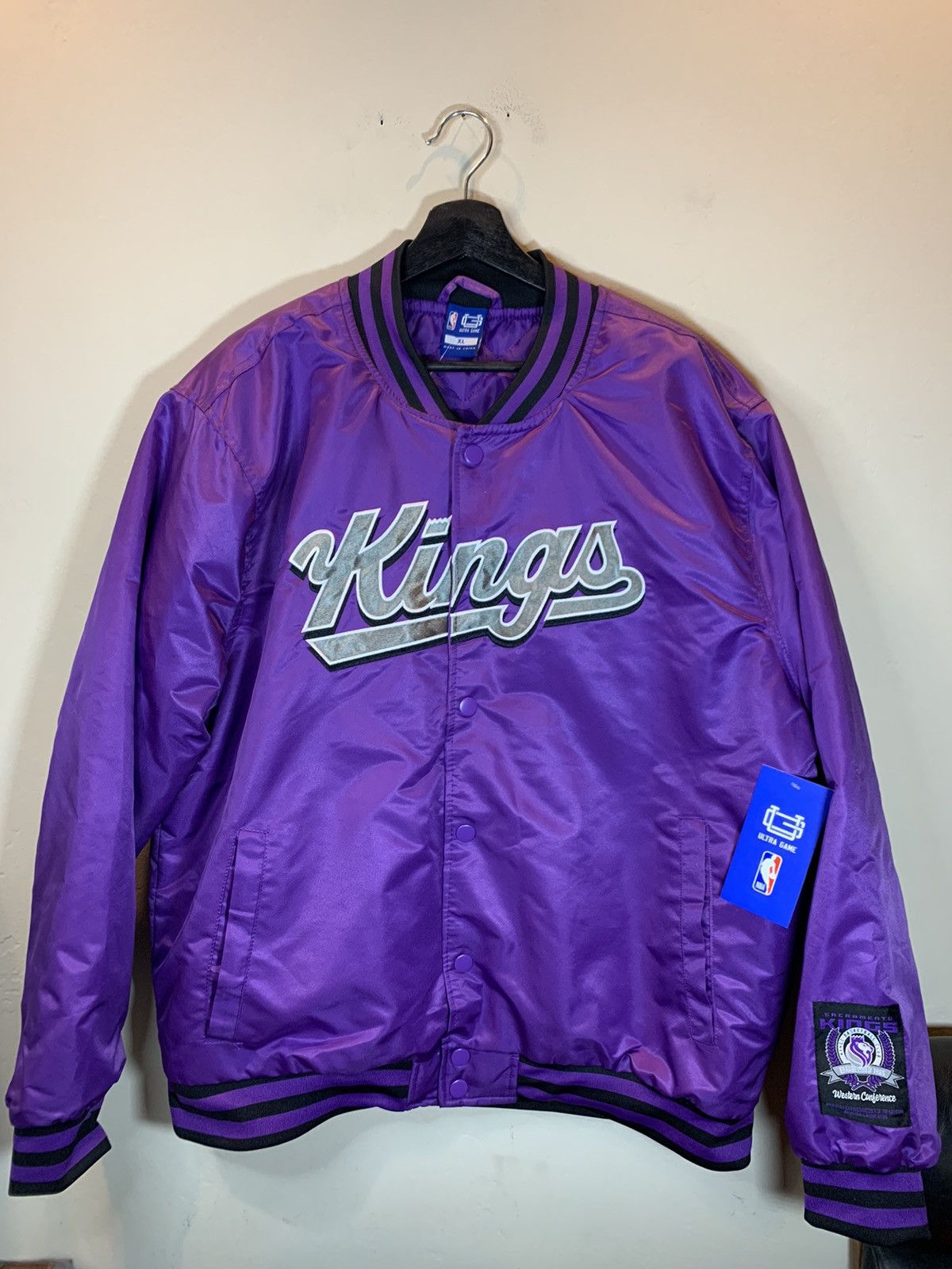 Designer × NBA *RARE* New Sacramento Kings NBA Basketball Ultra Game Jacket Size US XL / EU 56 / 4 - 1 Thumbnail