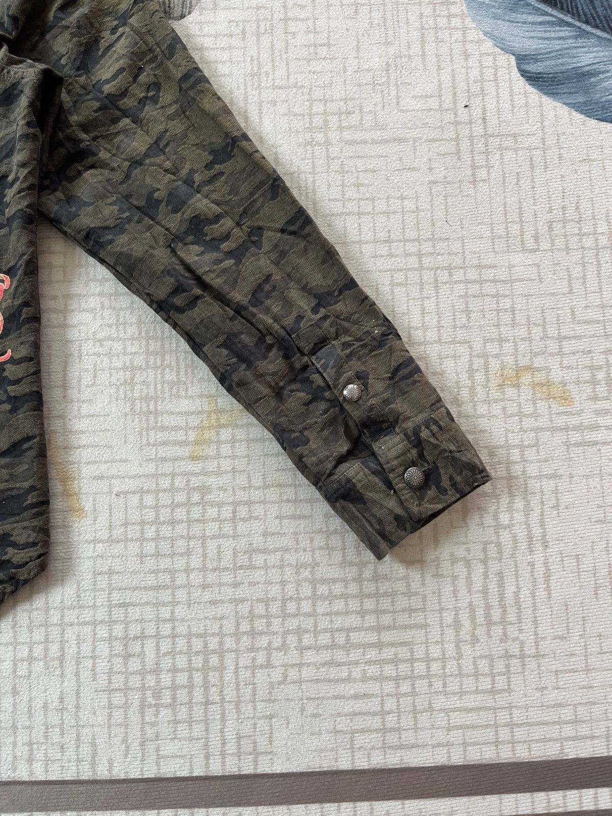 Japanese Brand Rare Divine Retribution camoflouge Geisha jaket Size US L / EU 52-54 / 3 - 10 Thumbnail