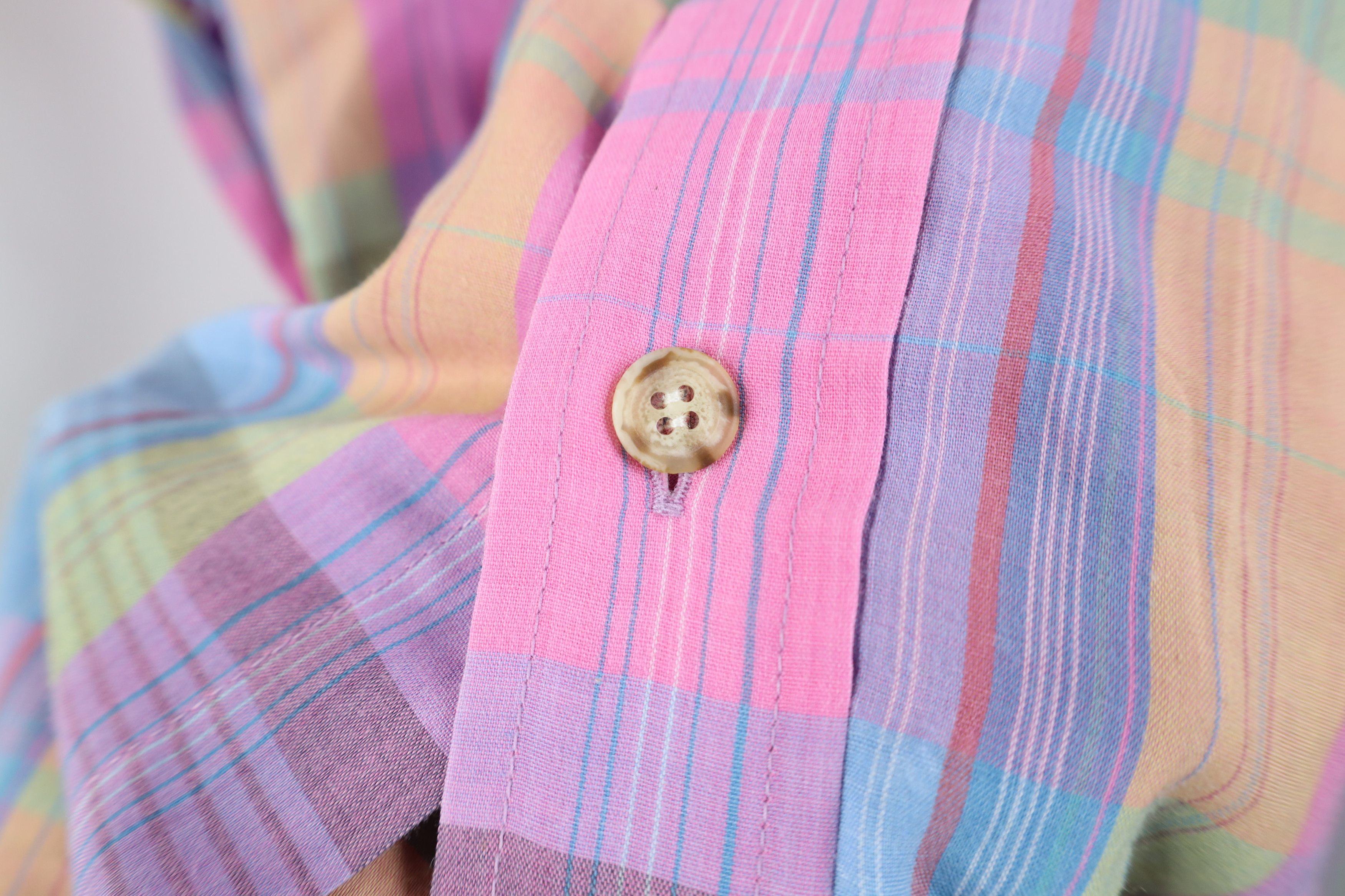 Vintage Vintage 90s Streetwear Madras Short Sleeve Button Shirt Size US XXL / EU 58 / 5 - 5 Thumbnail