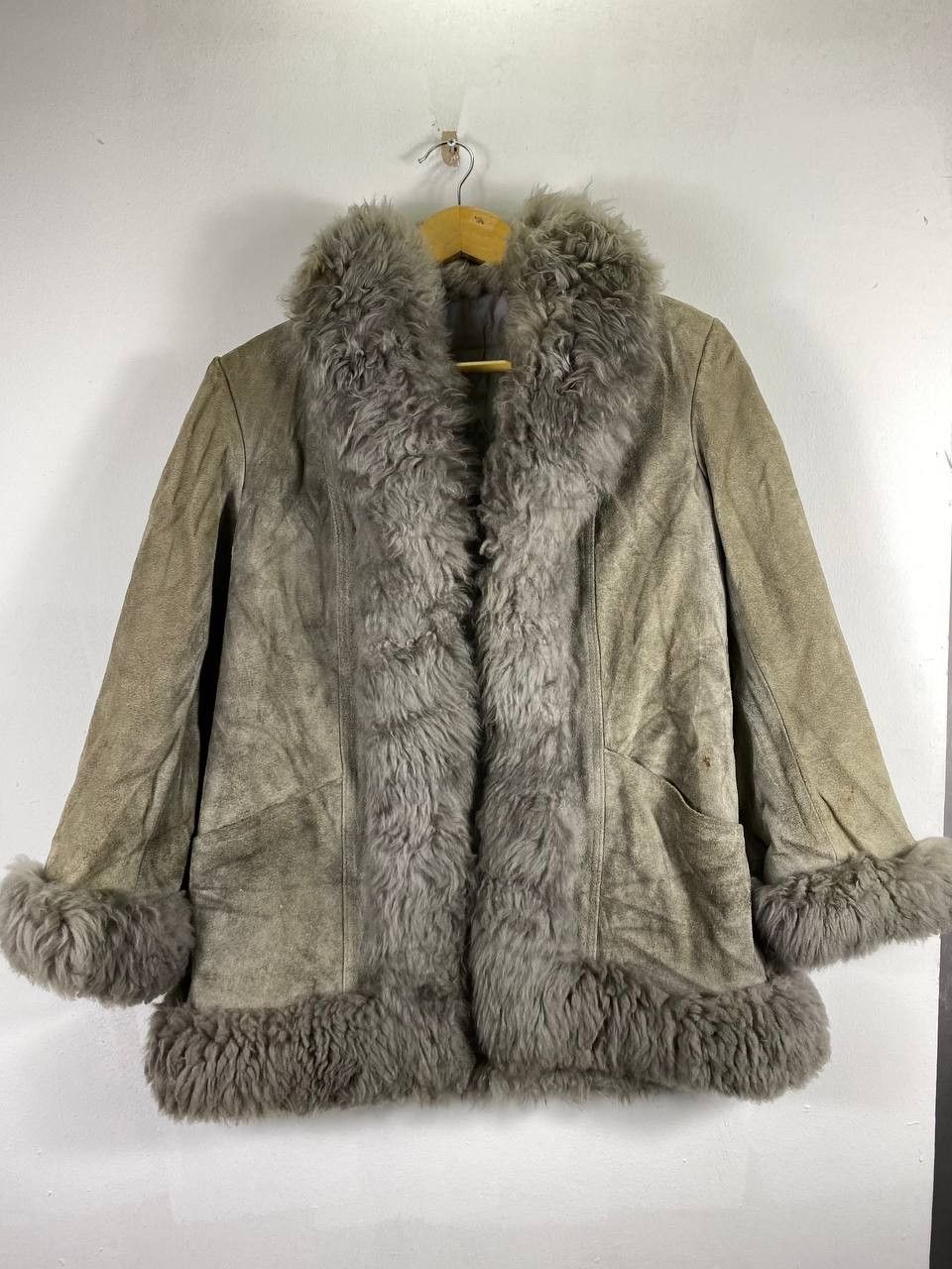 Leather no brands leather jacket fur finishing Size US M / EU 48-50 / 2 - 1 Thumbnail
