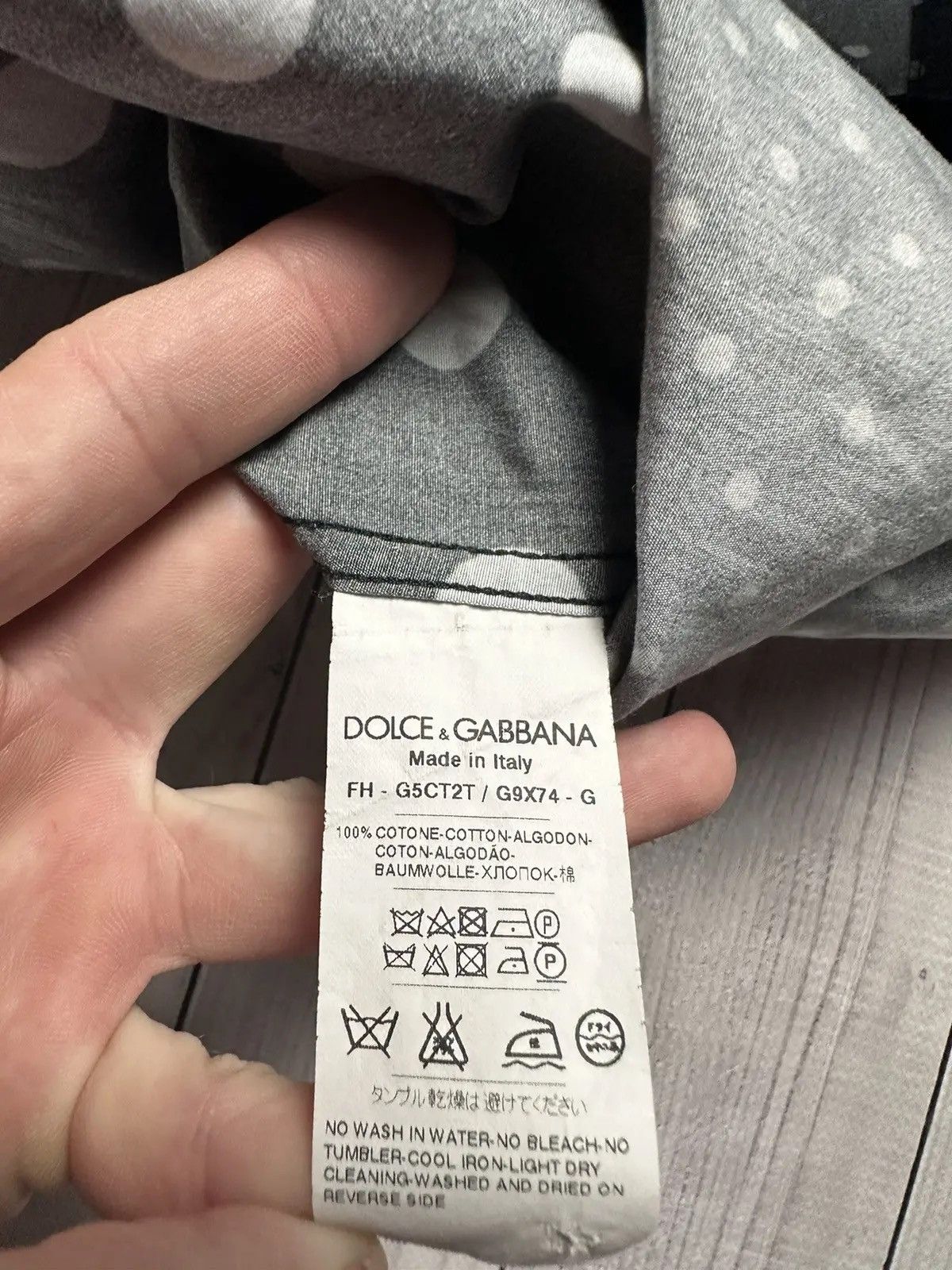 Dolce & Gabbana Dolce and Gabbana Gold shirt rare monogram dots M Size US M / EU 48-50 / 2 - 6 Thumbnail