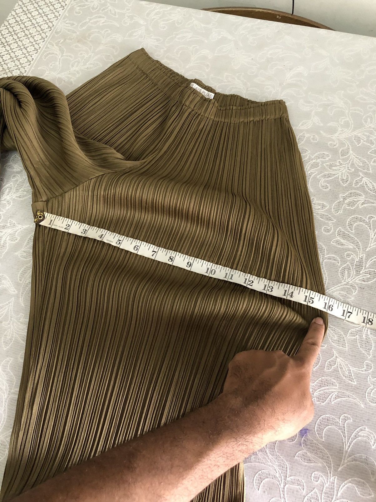 Pleats Please Issey Miyake Pleats Pleas Issey Miyake Pants Size 28" / US 6 / IT 42 - 20 Thumbnail