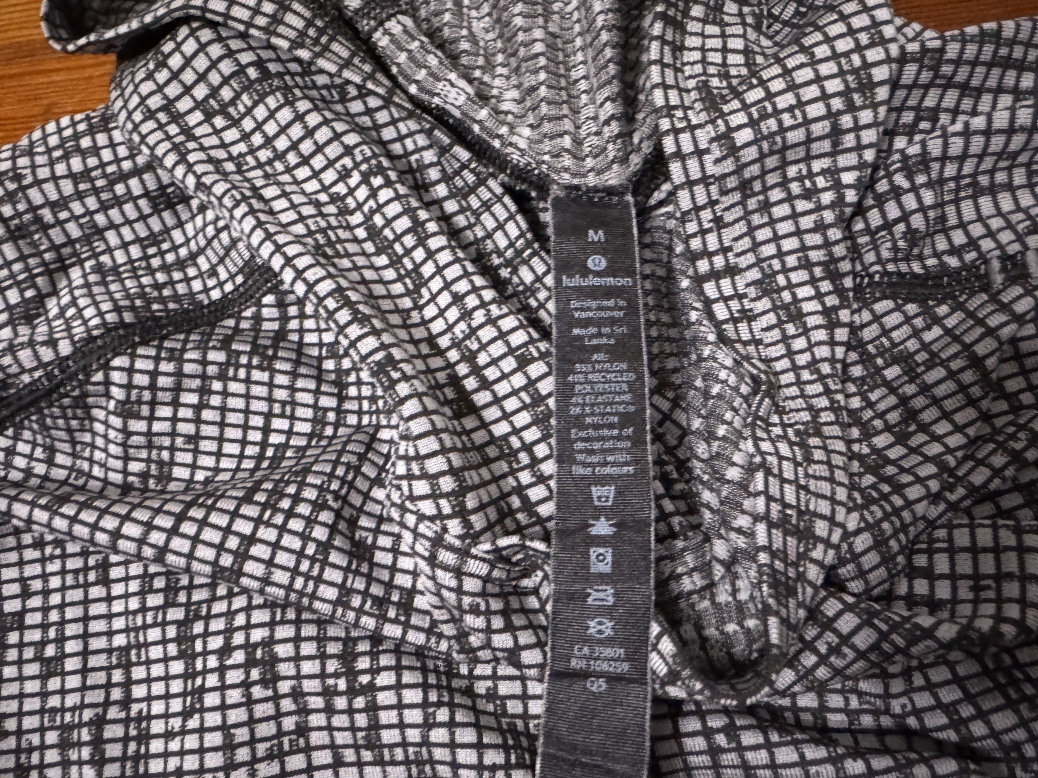 Lululemon Lululemon Metal Vent Tech Hoodie Space Code Graphite Vapor Size US M / EU 48-50 / 2 - 4 Thumbnail