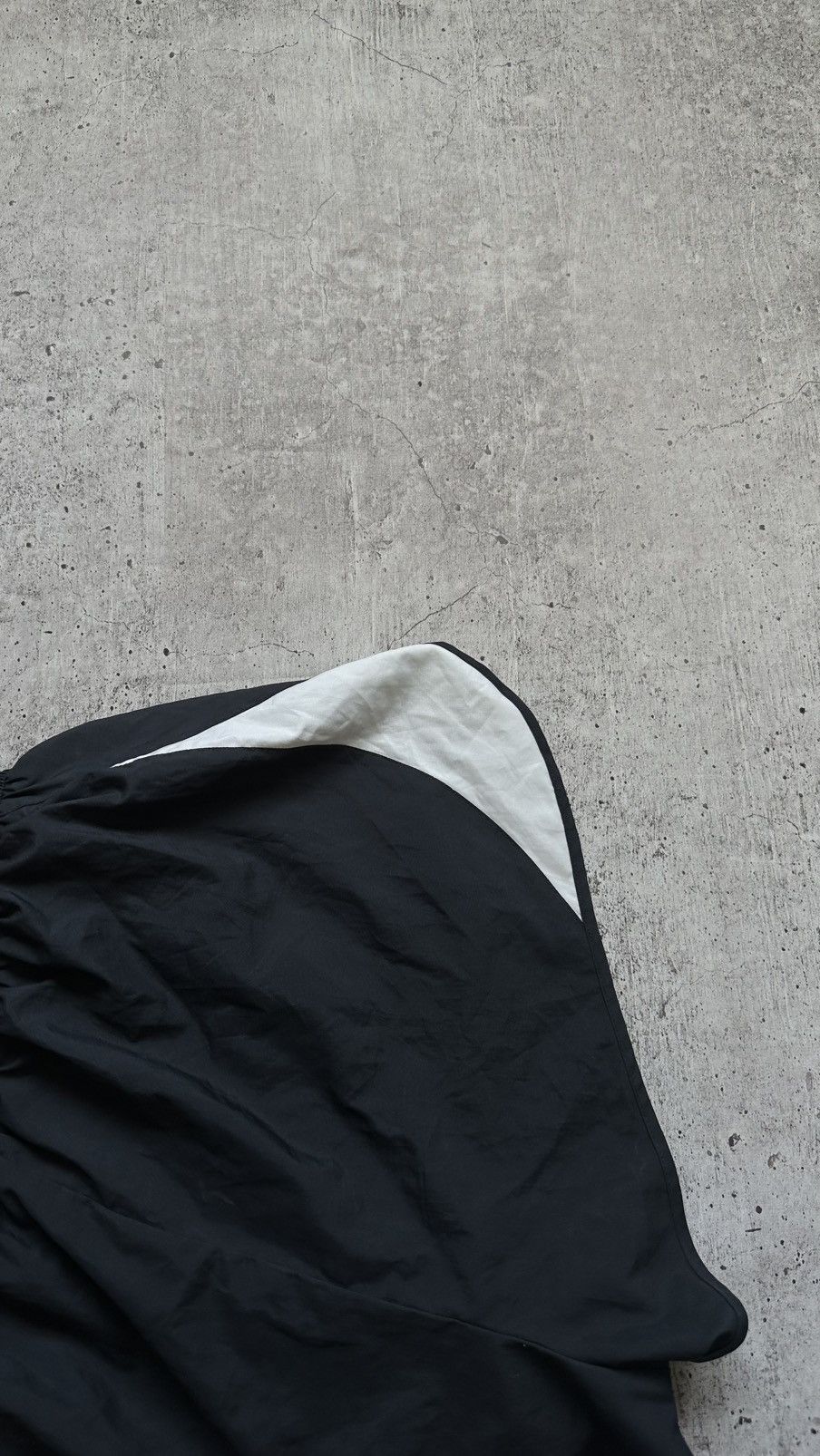 Nike × Vintage 90s Nike Dri Fit Vintage Nylon Running Shorts Size US 36 / EU 52 - 15 Thumbnail