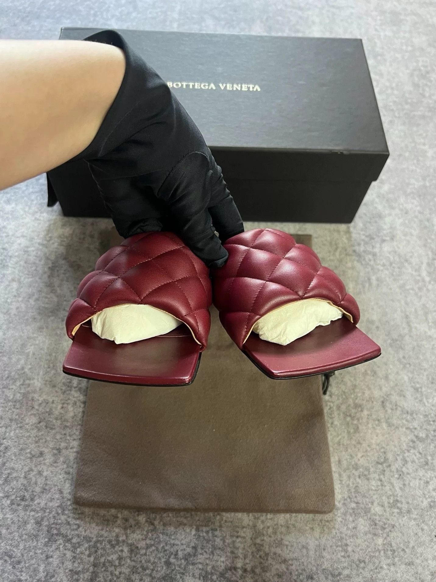 Bottega Veneta Bottega Veneta Burdy Intrecciato Slides Size US 7 / EU 40 - 4 Thumbnail