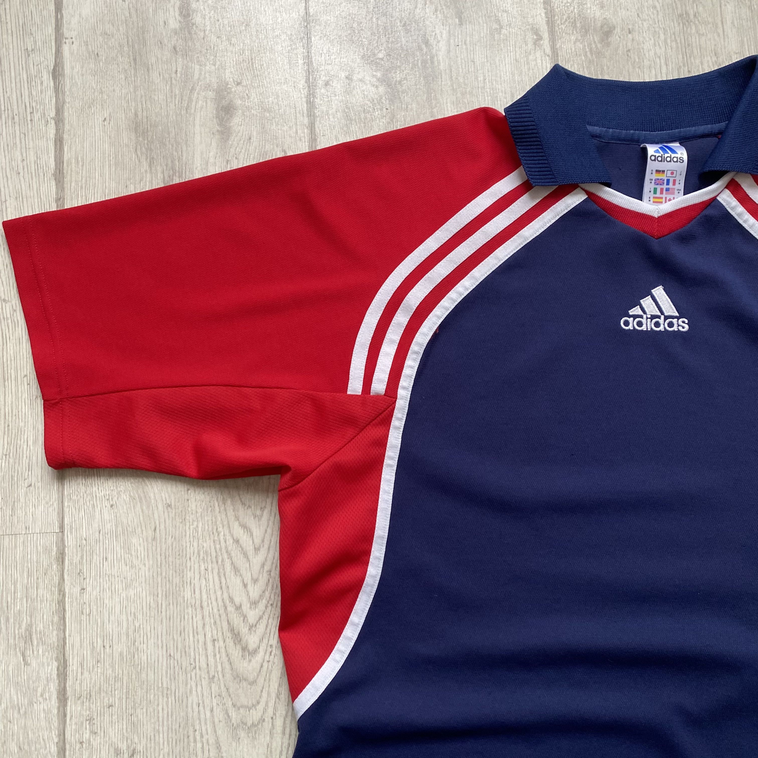 Adidas Blockore Drill Vintage 90s Adidas tee jersey Center logo Size US L / EU 52-54 / 3 - 5 Thumbnail