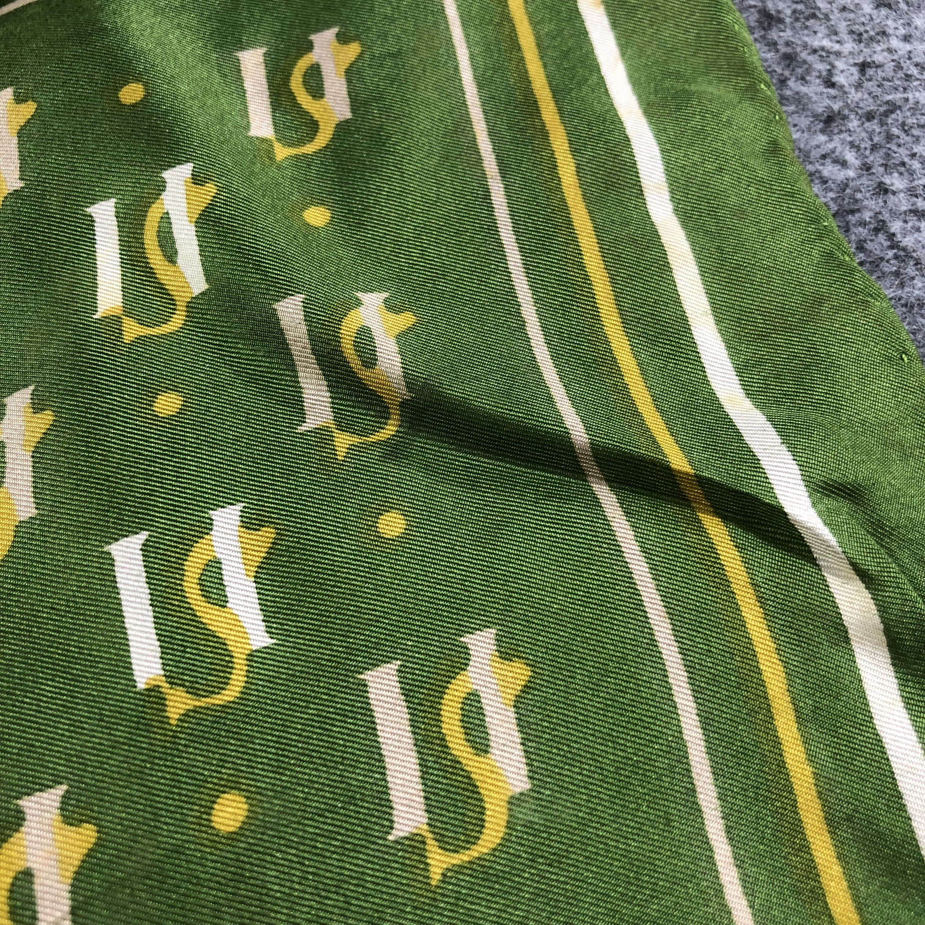 Vintage Luxury Hand Rolled Silk Scarf M452 Size ONE SIZE - 8 Thumbnail