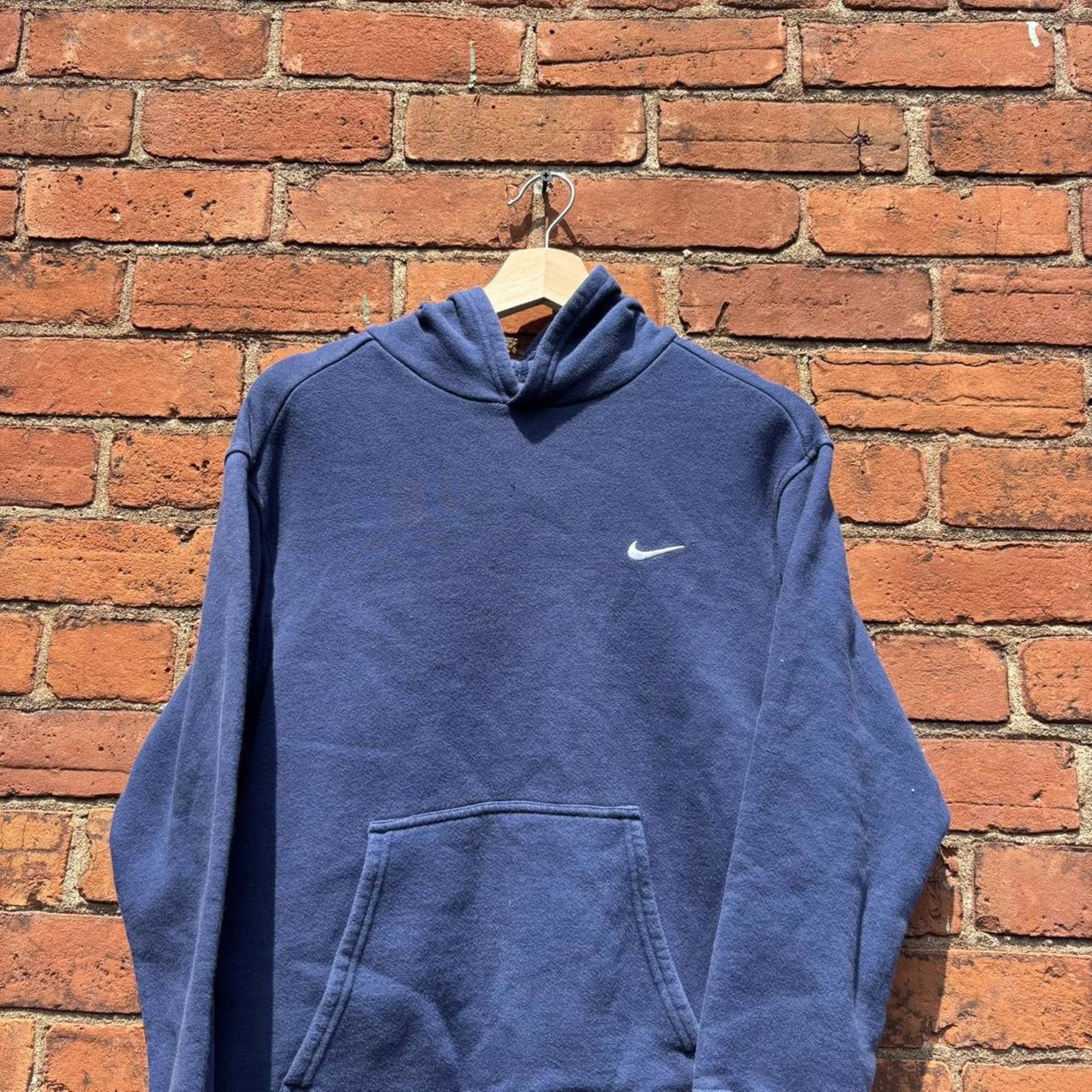 Nike Vintage Nike swoosh hoodie 00s Youth XL/Small Size US S / EU 44-46 / 1 - 3 Thumbnail