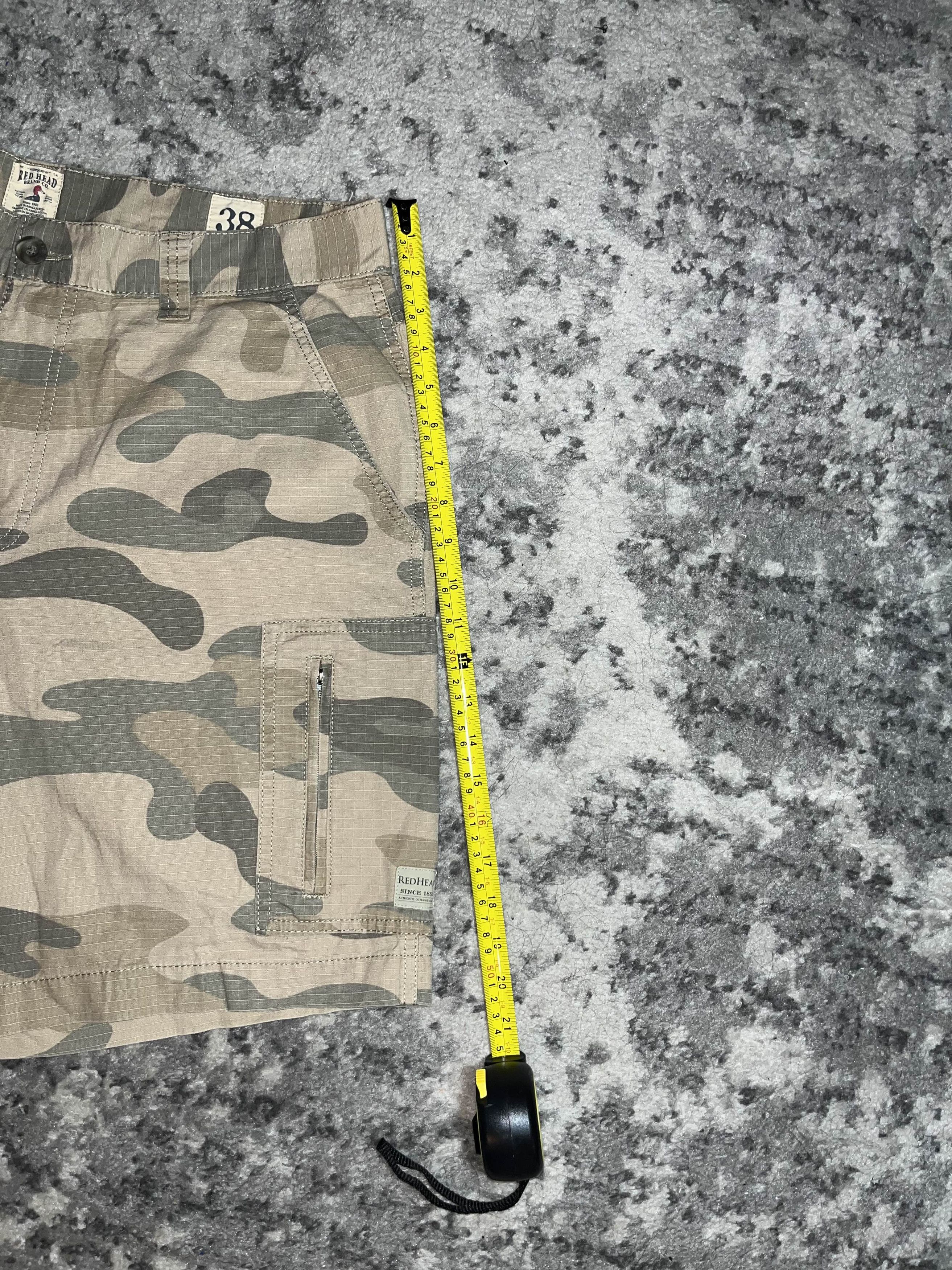 Redhead Vintage Y2K RedHead Baggy Camo Cargo Shorts Size US 38 / EU 54 - 6 Thumbnail