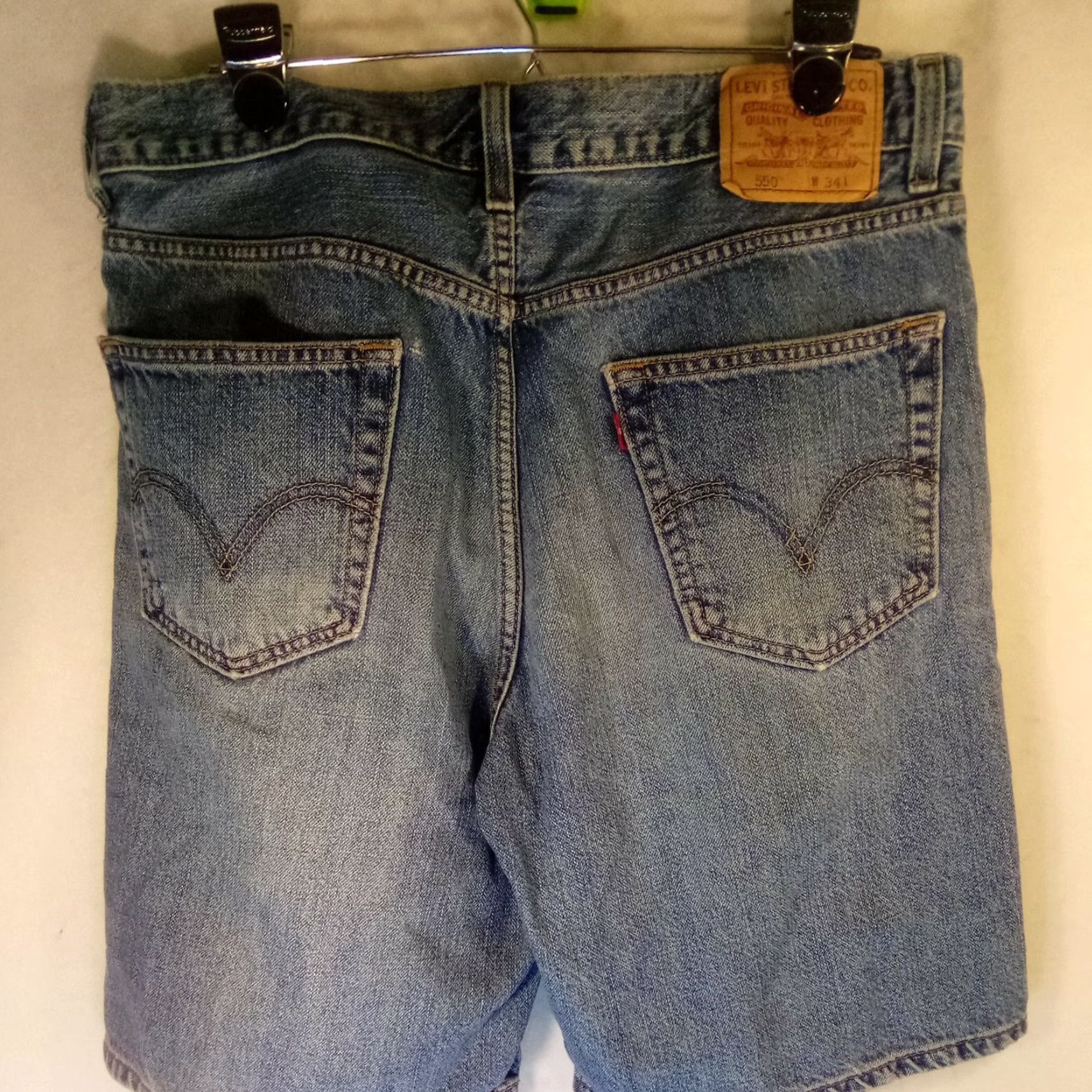 Levi's LEVI'S SHORTS 34 Denim 100% Cotton Flat Front 5-Pocket Blue Regular Fit Men Casual Workwear Travel Vintage? No — (Original) Size US 34 / EU 50 - 4 Thumbnail