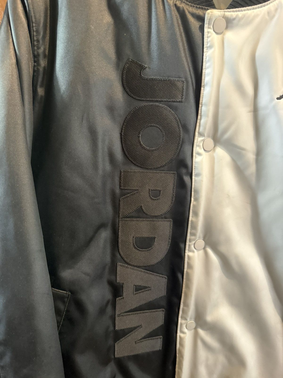 Jordan Brand Jordan LGC AJ11 "Concord" Bomber Jacket Black/White XXL Size US XXL / EU 58 / 5 - 6 Thumbnail