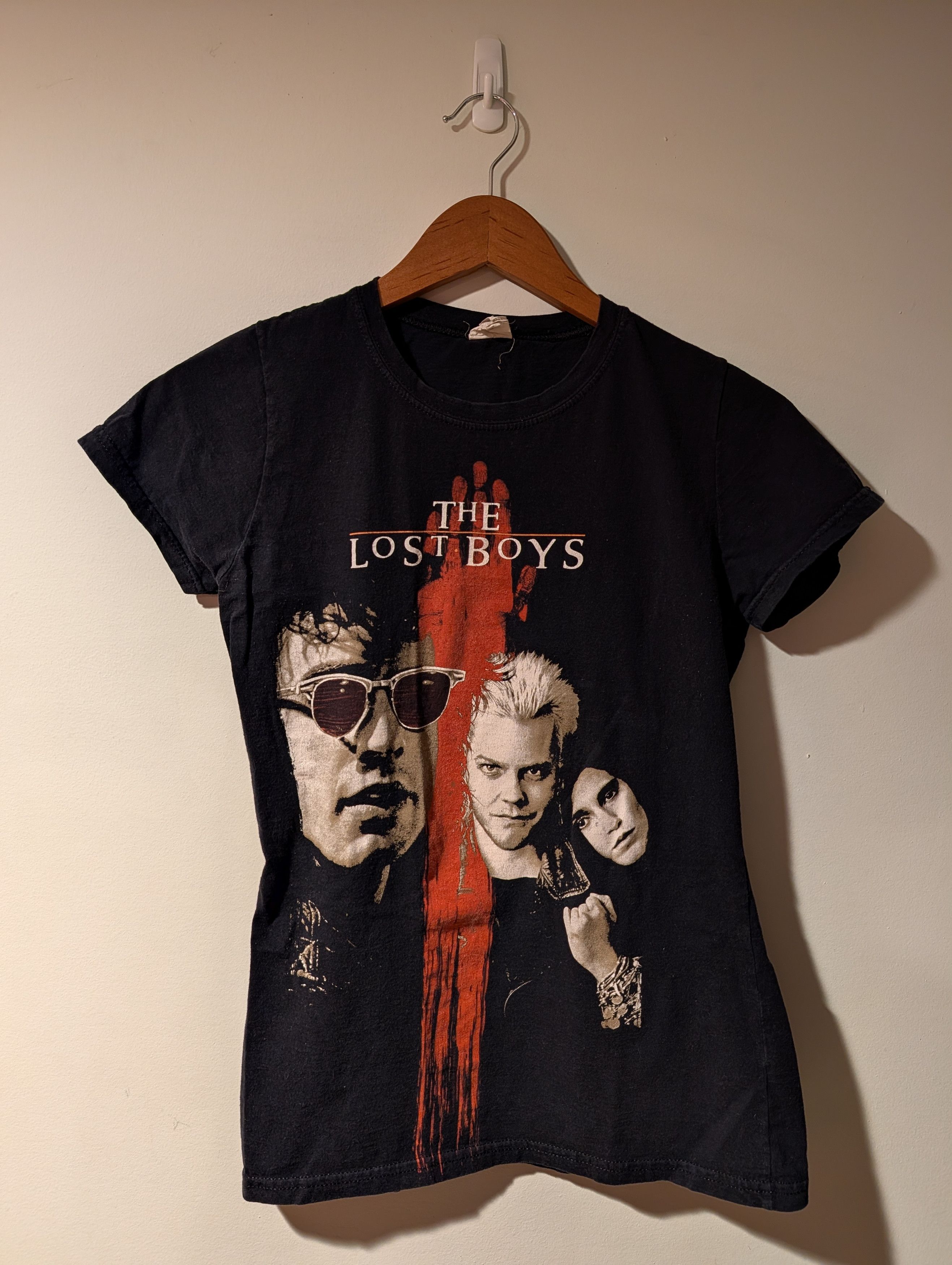 Hot Topic Vintage Womans Shirt Large Black The Lost Boys Horror Tee Size L / US 10 / IT 46 - 1 Thumbnail