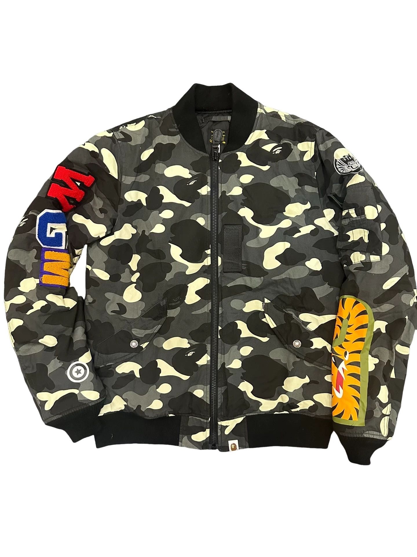 Bape Bape Shark Tiger Camo Bomber Jacket Size M Size US M / EU 48-50 / 2 - 1 Thumbnail