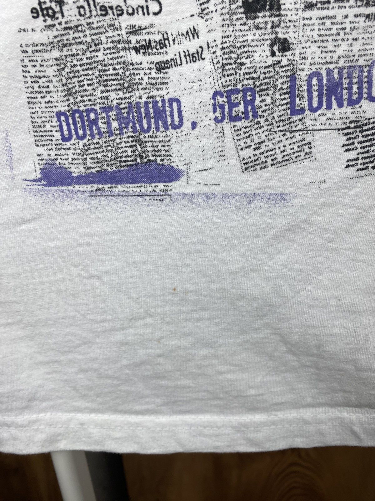 Fruit Of The Loom Vintage Pink Tour 2009 T-Shirt Tee Y2K Rare Size US M / EU 48-50 / 2 - 10 Thumbnail