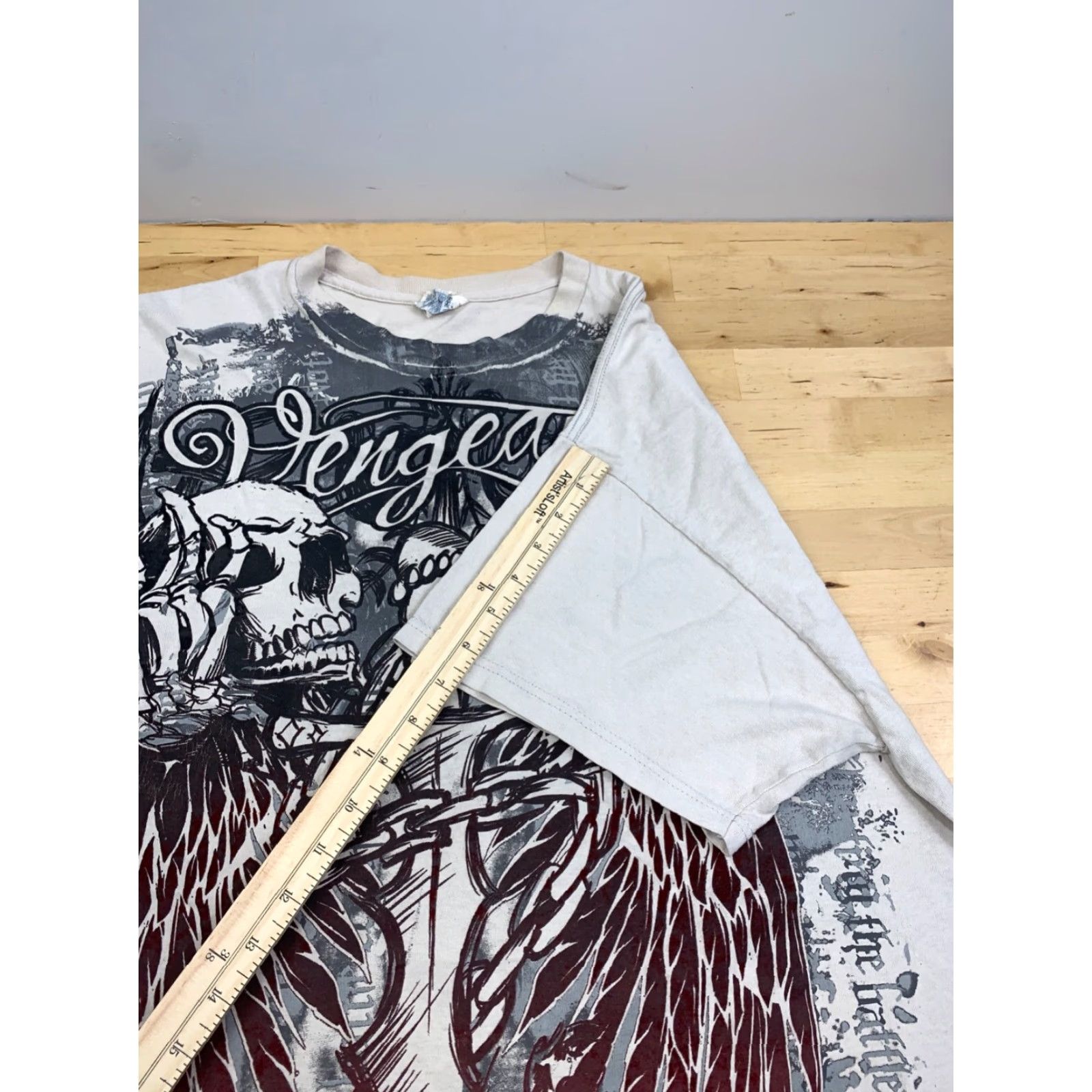 Delta VINTAGE Y2K Vengence Shirt Mens XL White Skull Wings Goth 11583 Size US XL / EU 56 / 4 - 7 Thumbnail