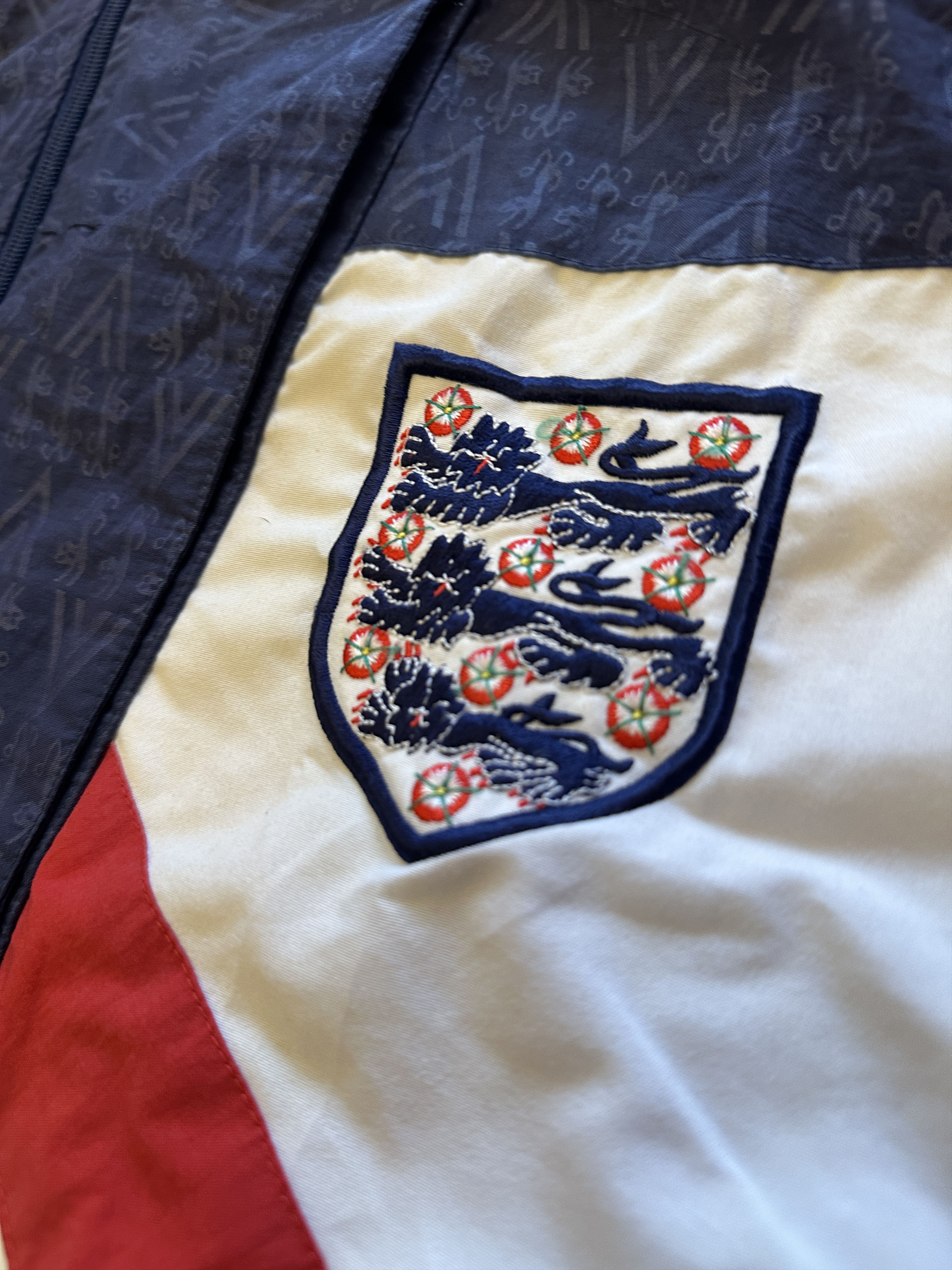 Umbro Umbro International 1992 vintage England big logo tracksuit Size US XL / EU 56 / 4 - 5 Thumbnail