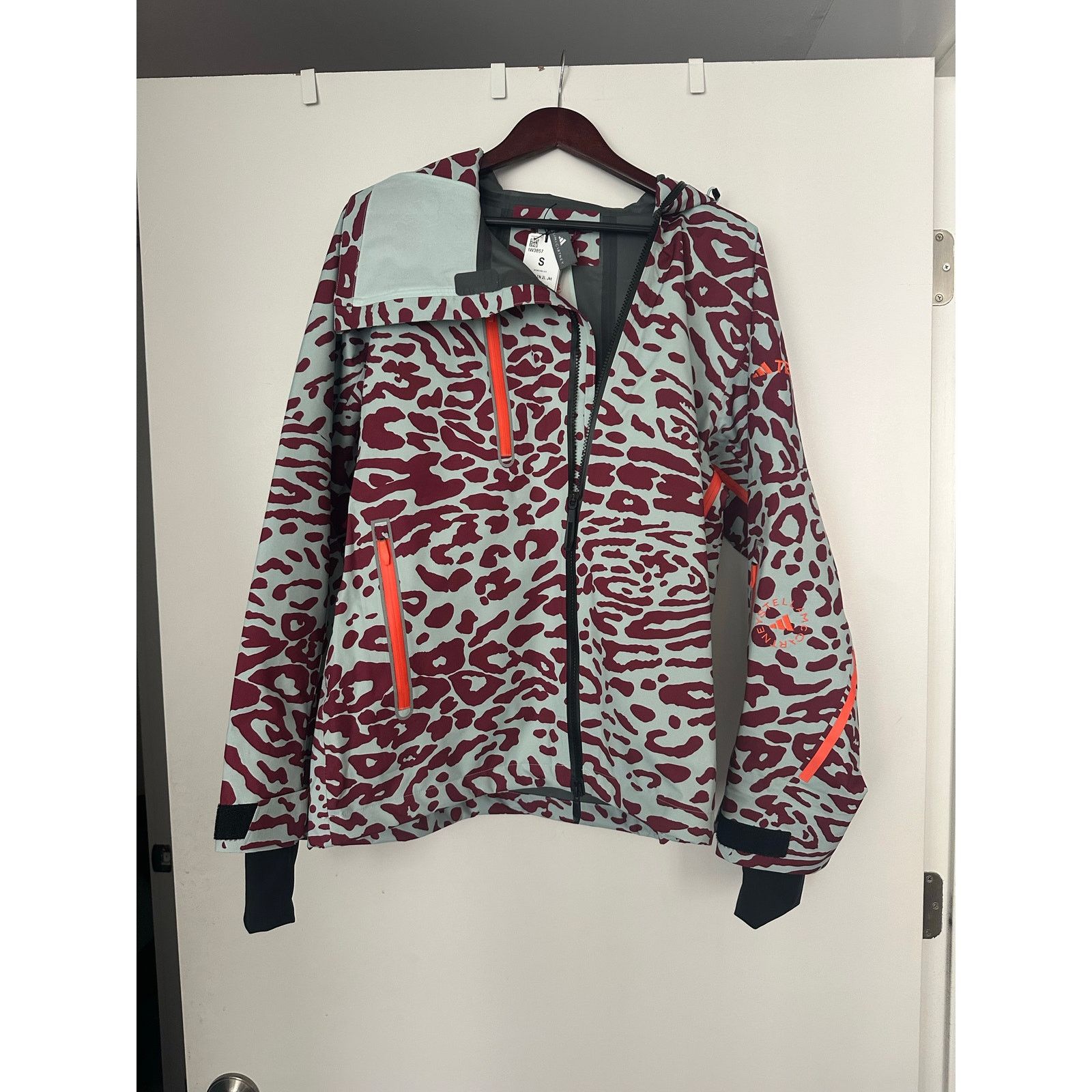 Stella McCartney Adidas Terrex x Stella McCartney 2L Leopard Jacket - Size S Size US S / EU 44-46 / 1 - 1 Thumbnail