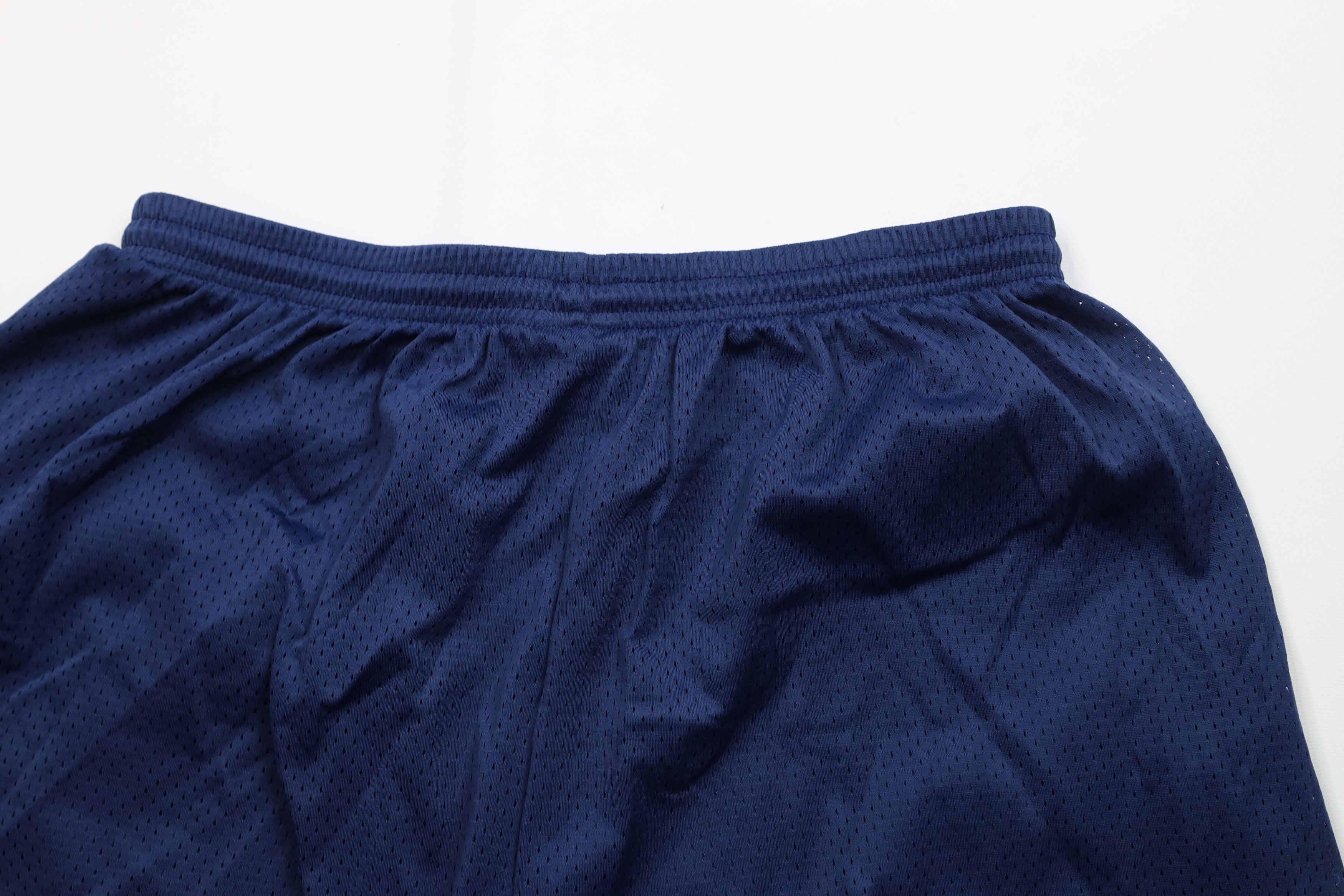 Nike Vintage 90s Nike Mini Swoosh Above Knee Mesh Shorts Nylon Size US 36 / EU 52 - 9 Thumbnail