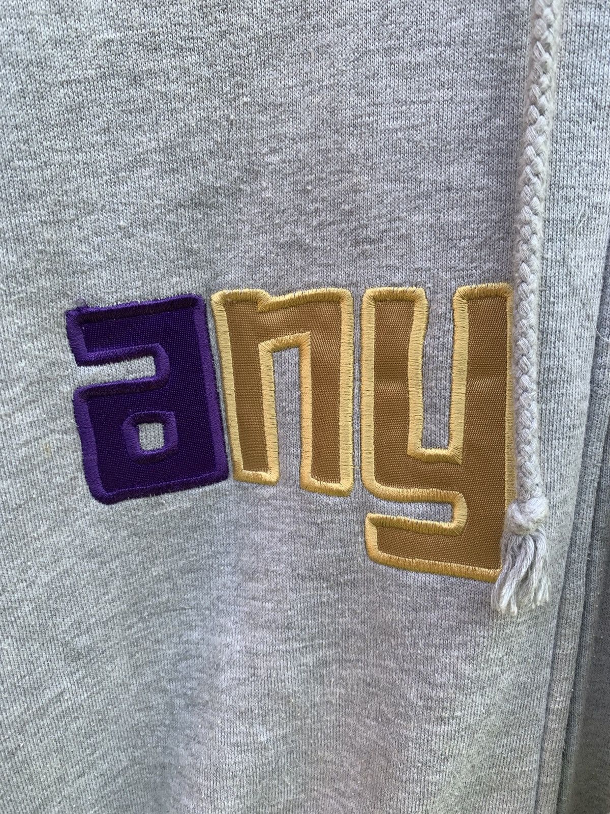 aNYthing Vintage y2k aNYthing script embroidery iconic logo Size US L / EU 52-54 / 3 - 3 Thumbnail