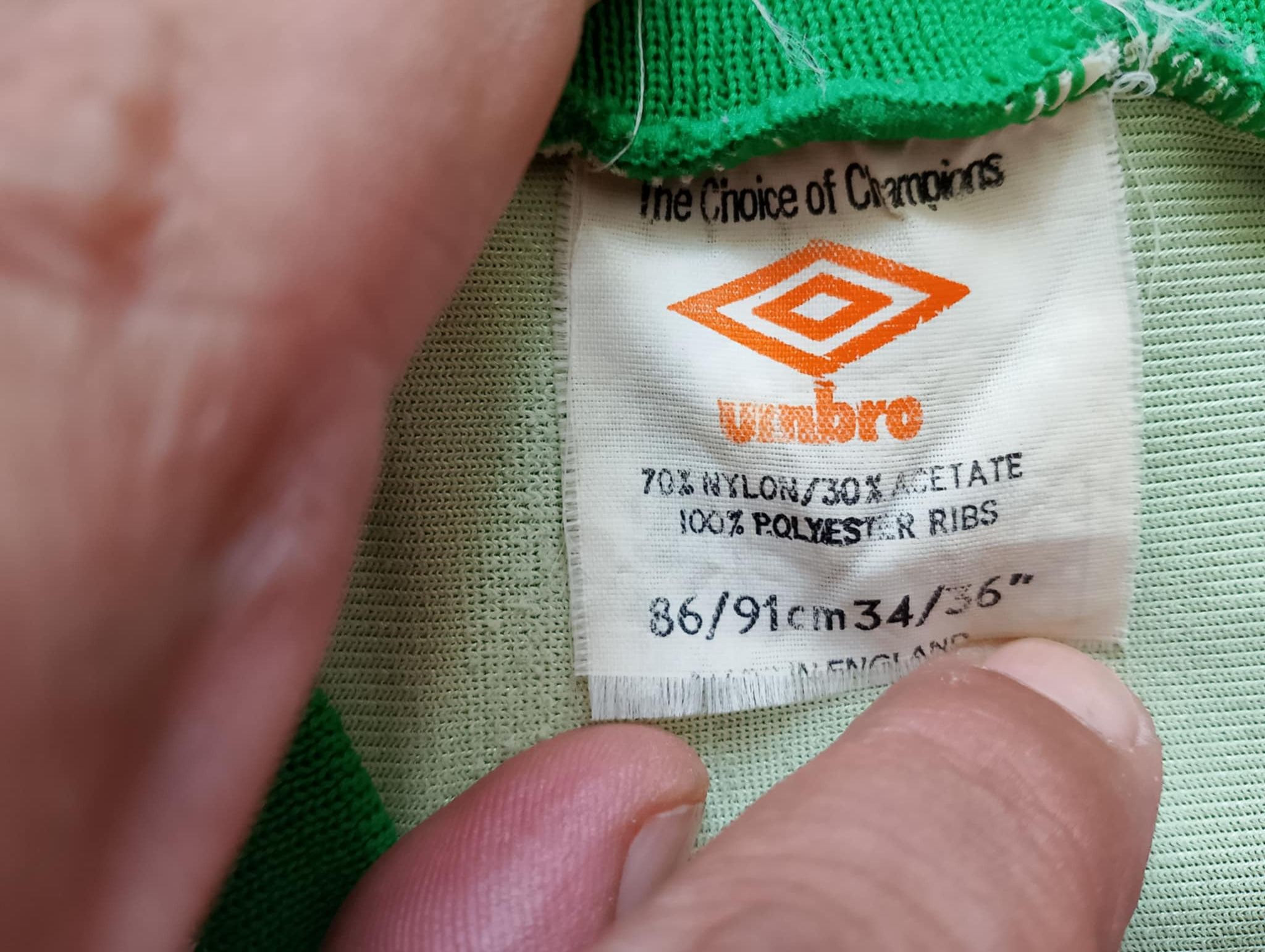 Umbro × Vintage Umbro 1983/86 Celtic Glasgow Away Jersey kit Size US S / EU 44-46 / 1 - 5 Thumbnail