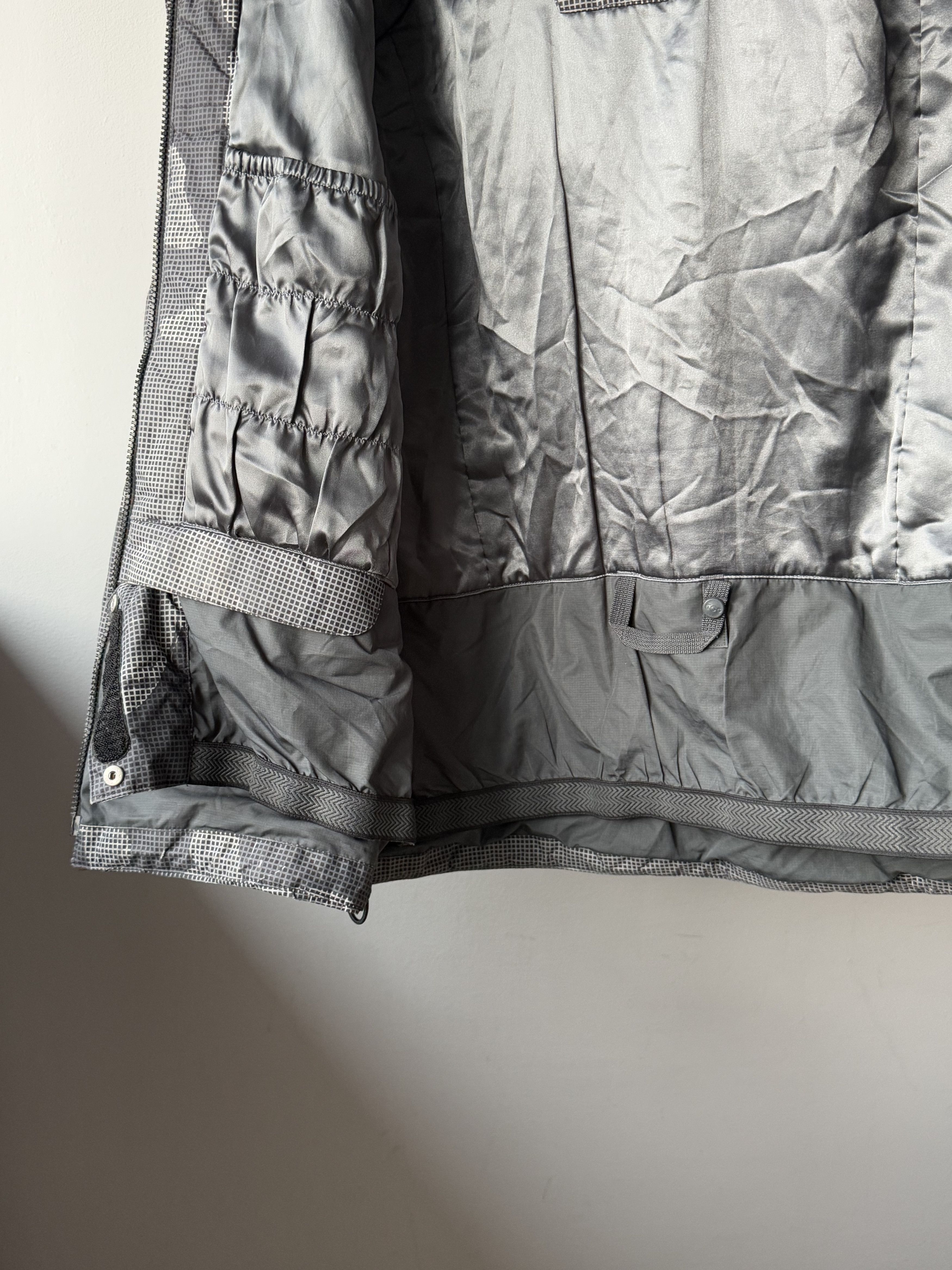 Nike ACG Women's Nike ACG Butterfly Insulated Mountain Ski Jacket Size M / US 6-8 / IT 42-44 - 15 Thumbnail