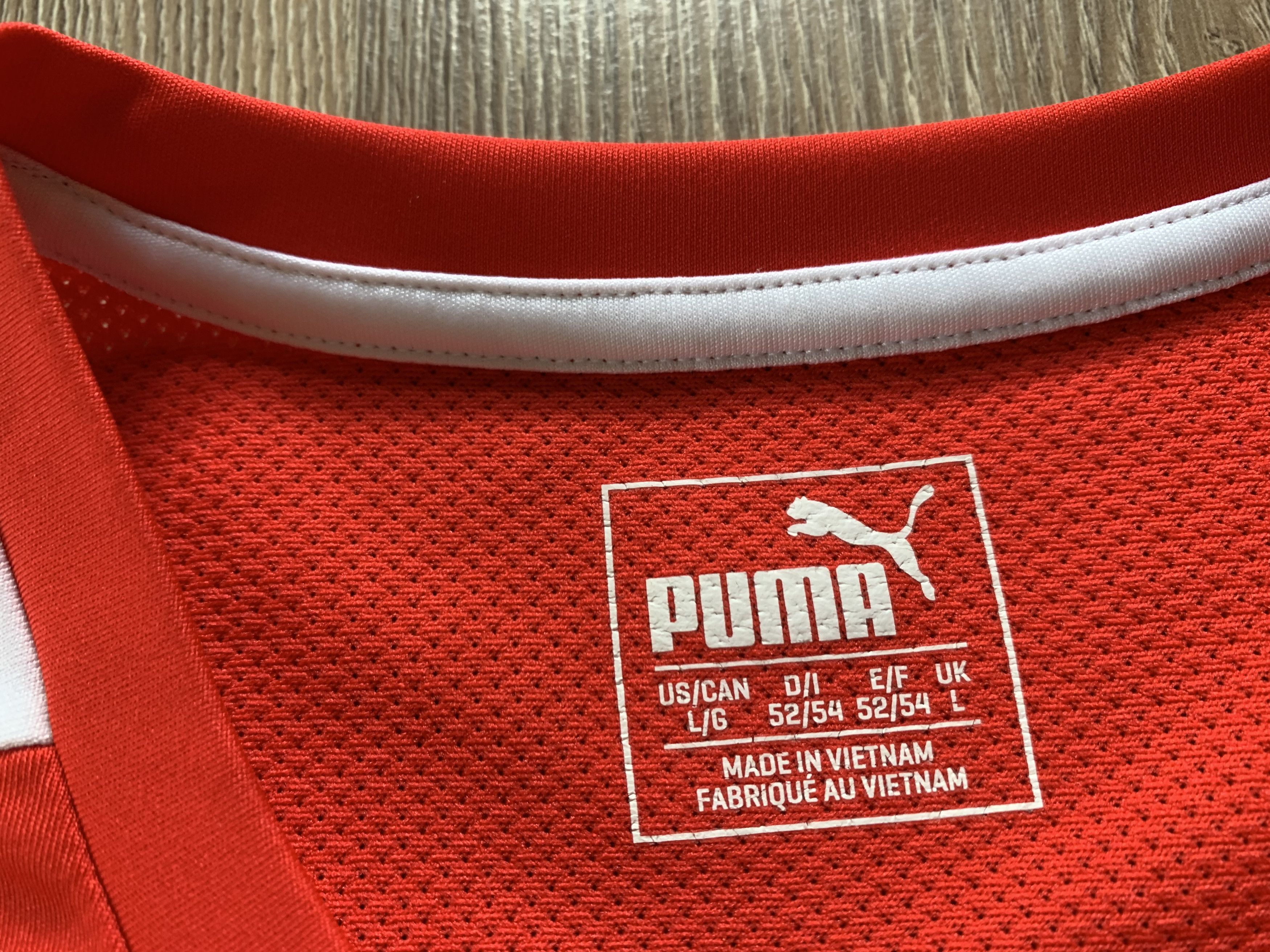 Puma Puma Austria Soccer Jersey Training T-Shirt 2016 Size US L / EU 52-54 / 3 - 7 Thumbnail