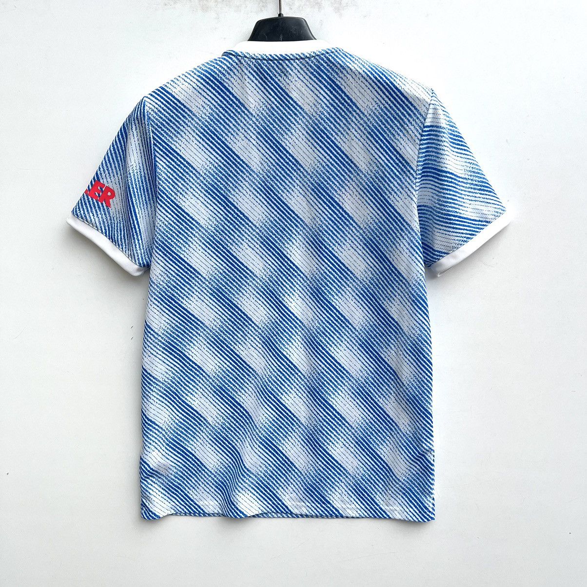 Adidas MANCHESTER UNITED 2021 2022 SHIRT FOOTBALL SOCCER ADIDAS Size US M / EU 48-50 / 2 - 7 Thumbnail