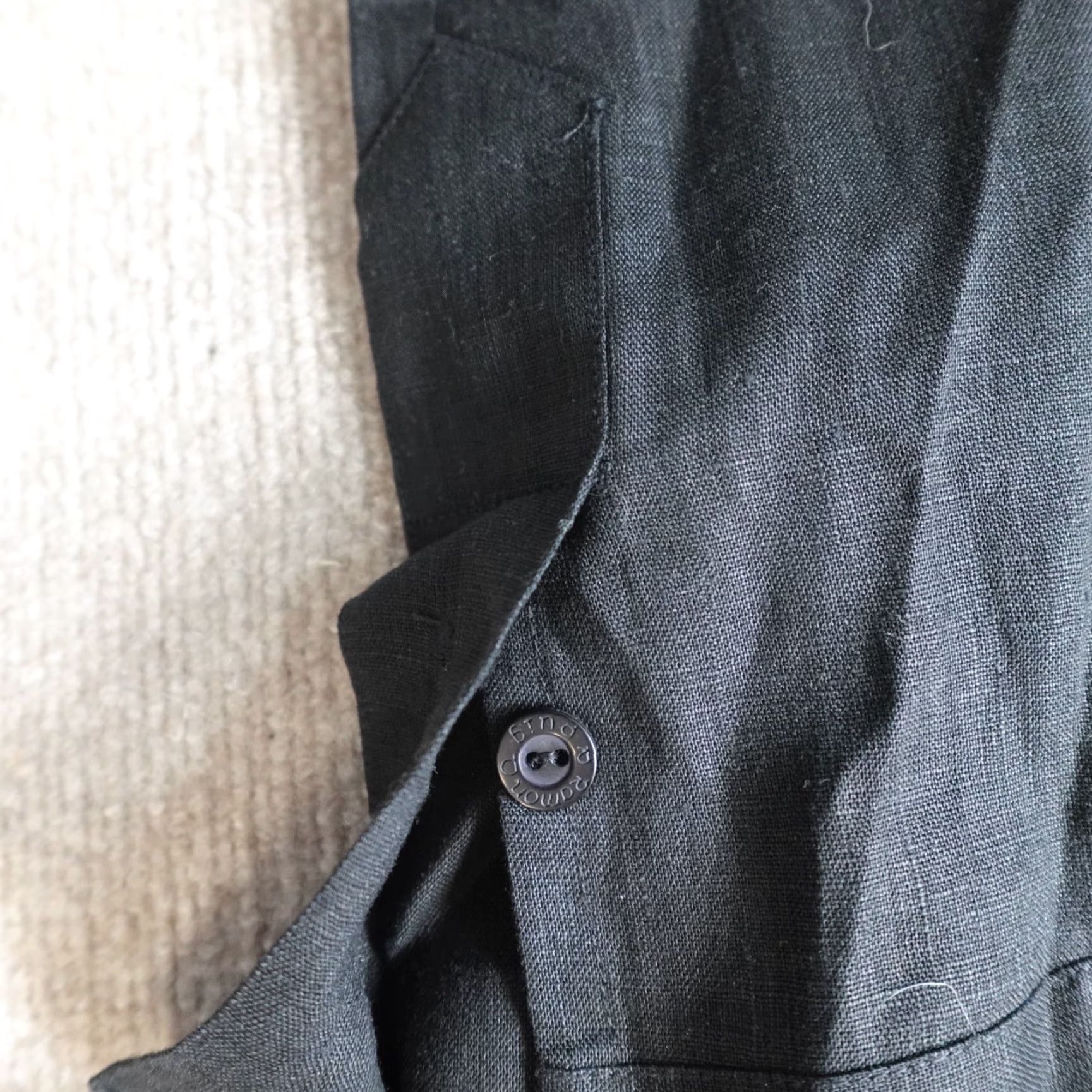 Vintage Ramon Puig Shirt 2XL Short Black Linen Button-Up Size US XXL / EU 58 / 5 - 2 Thumbnail