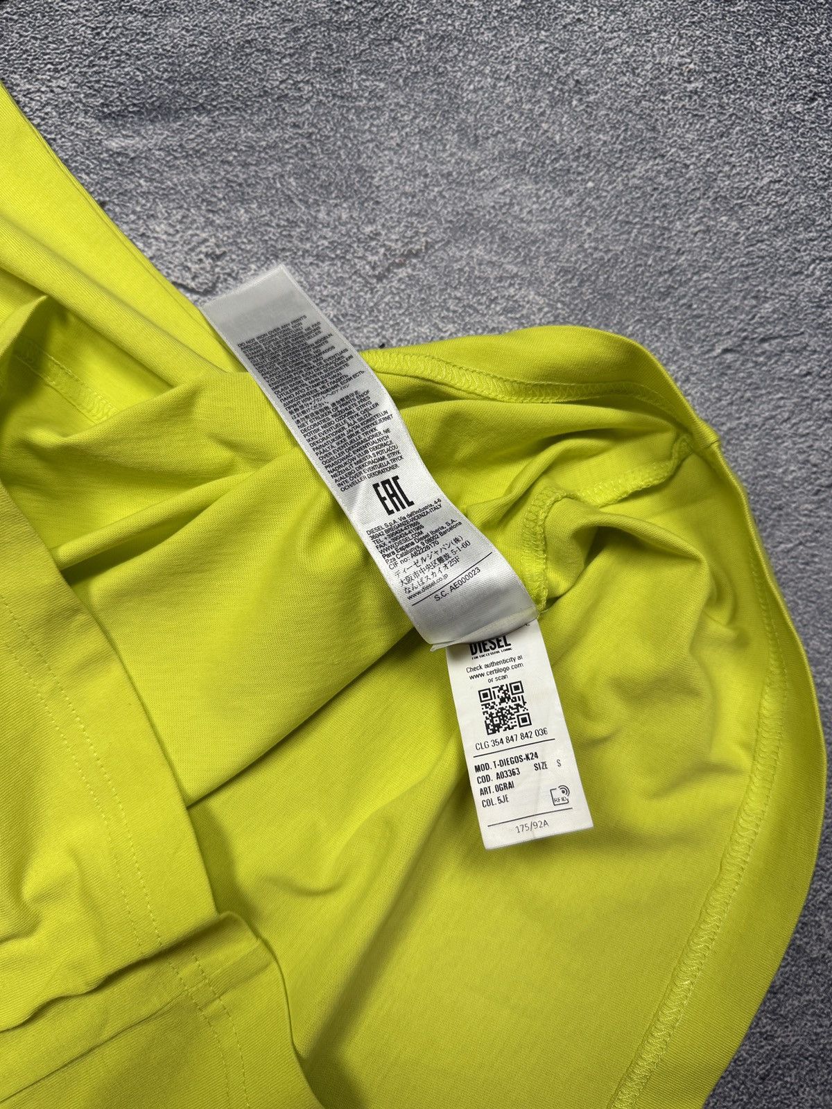 Diesel × Japanese Brand × Vintage Y2K Vintage Diesel Tee Shirt Archive Hype Size US S / EU 44-46 / 1 - 7 Thumbnail