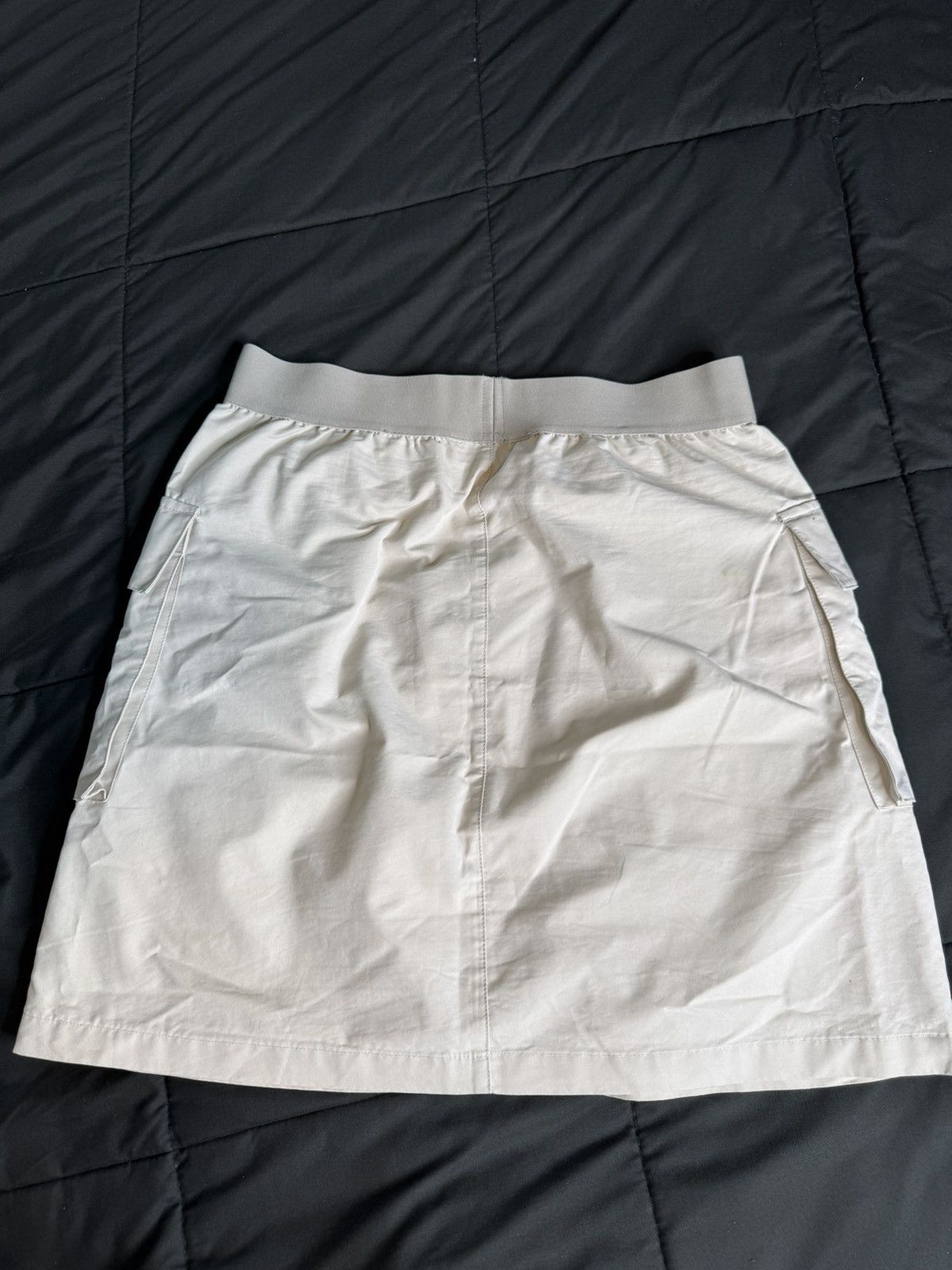 Fear of God Fear Of God Essentials Cargo Mini Skirt “Wheat” Size 32" / US 10 / IT 46 - 4 Thumbnail