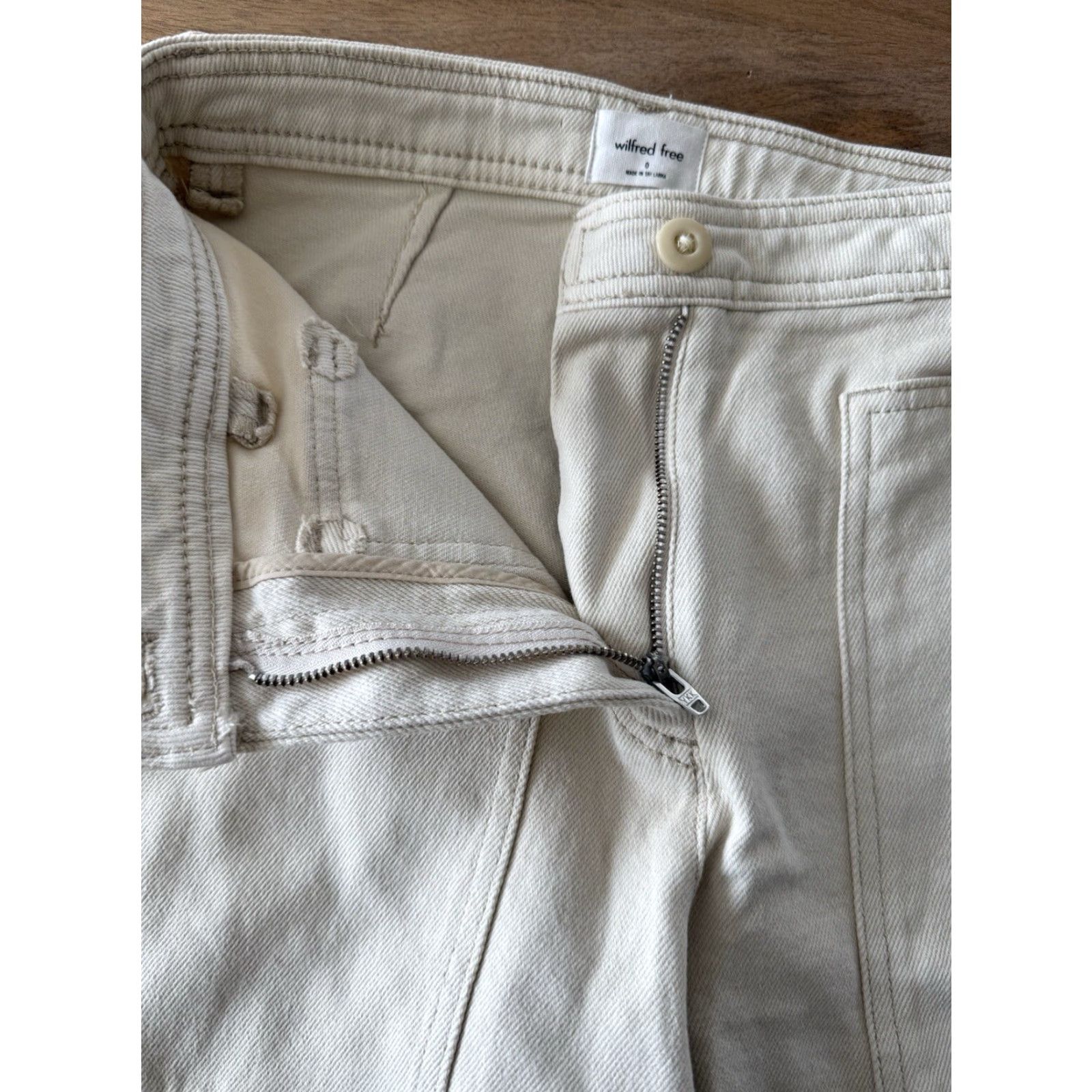 Aritzia Aritzia Wilfred Free Ivory Straight Leg Modern Utility Pants Womens 0 Kant City 90s Hip Hop Grunge Punk Hipster School Casual Travel Size 25" / US 0 / IT 36 - 4 Thumbnail