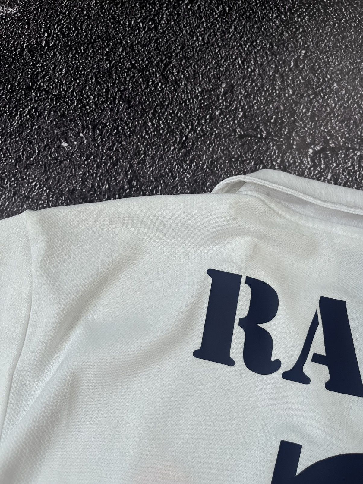 Adidas Vintage Adidas Real Madrid #7 RAUL 00’s Football Jersey Size US M / EU 48-50 / 2 - 12 Thumbnail