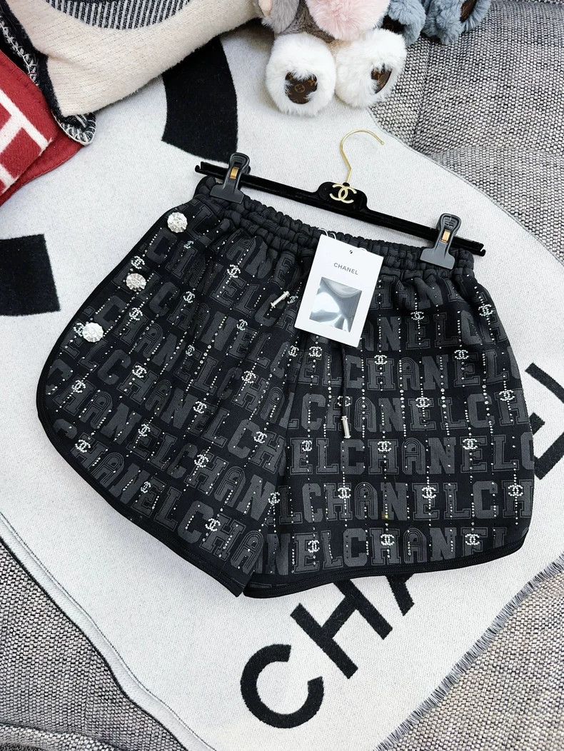 Chanel Chanel 23C early spring show black full-print diamond doub Size 25" / US 0 / IT 36 - 1 Thumbnail