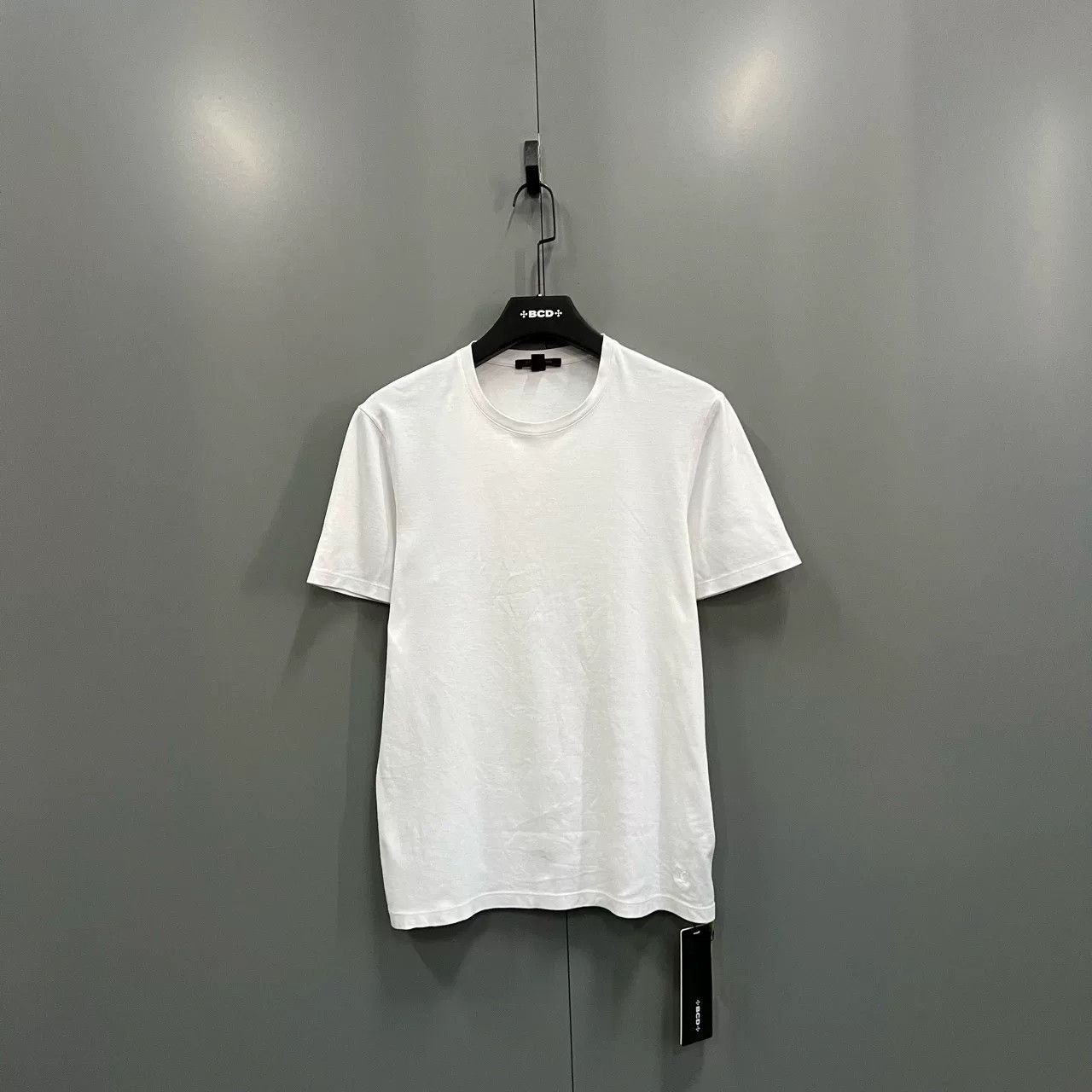 Louis Vuitton Louis Vuitton White Short-Sleeve Size US M / EU 48-50 / 2 - 1 Thumbnail