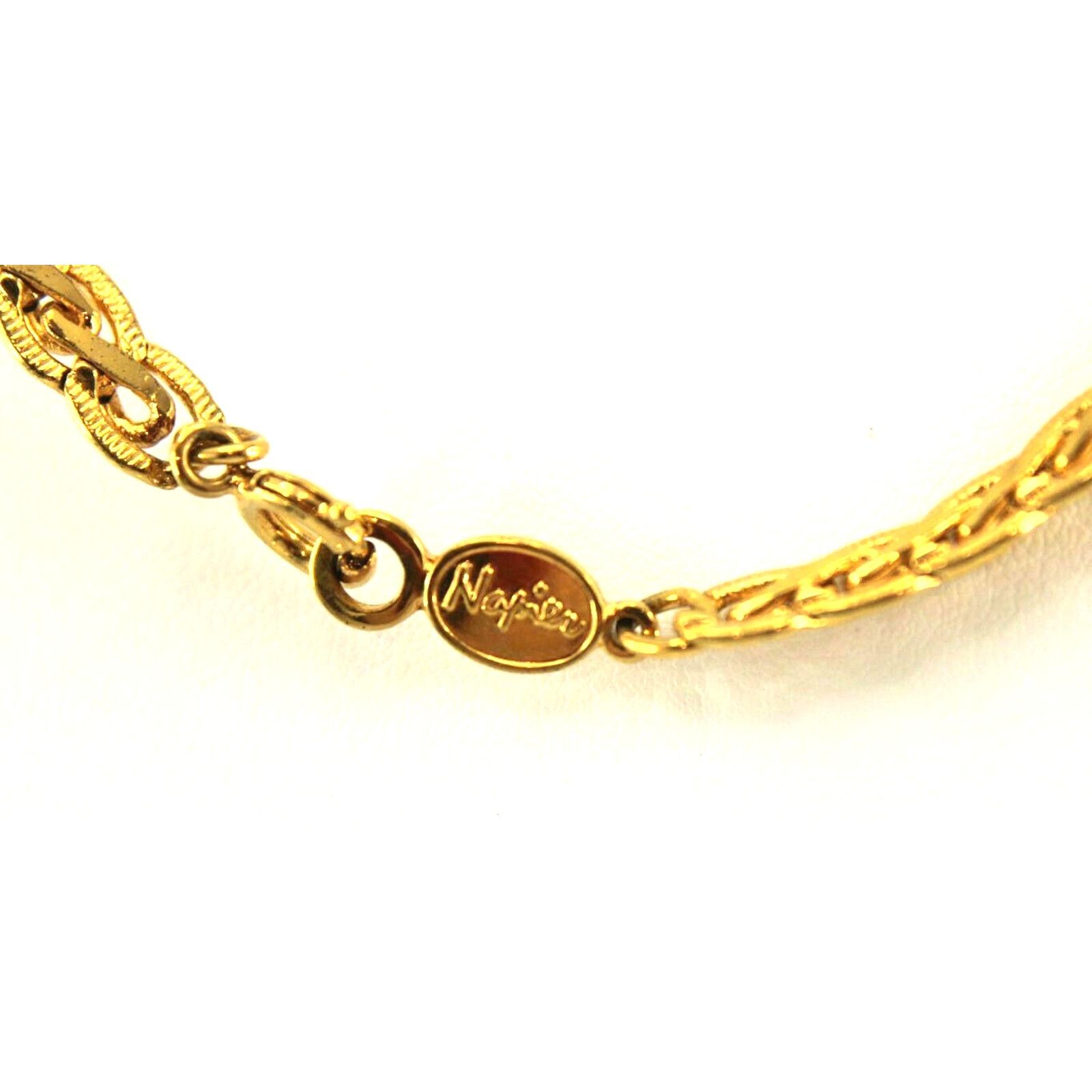 Other Classic Napier Goldtone Twist Design Chain Necklace Size ONE SIZE - 3 Thumbnail