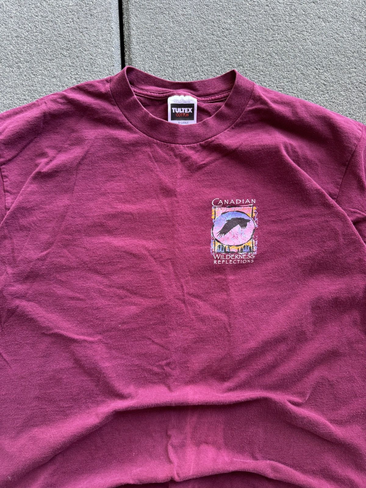 Tultex CRAZY VINTAGE 90's BURGUNDY EAGLE T-SHIRT Size US XL / EU 56 / 4 - 4 Thumbnail