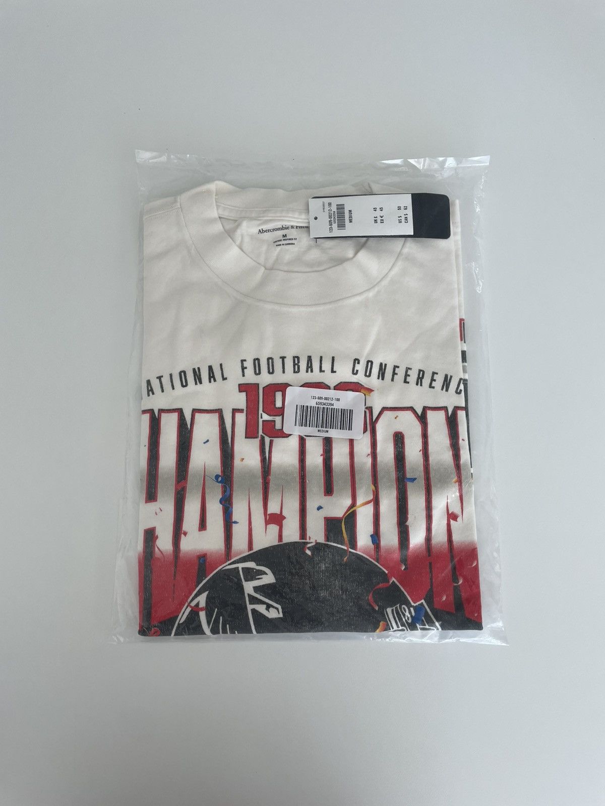 Abercrombie & Fitch Abercrombie Atlanta Falcons Tee Size US M / EU 48-50 / 2 - 1 Thumbnail